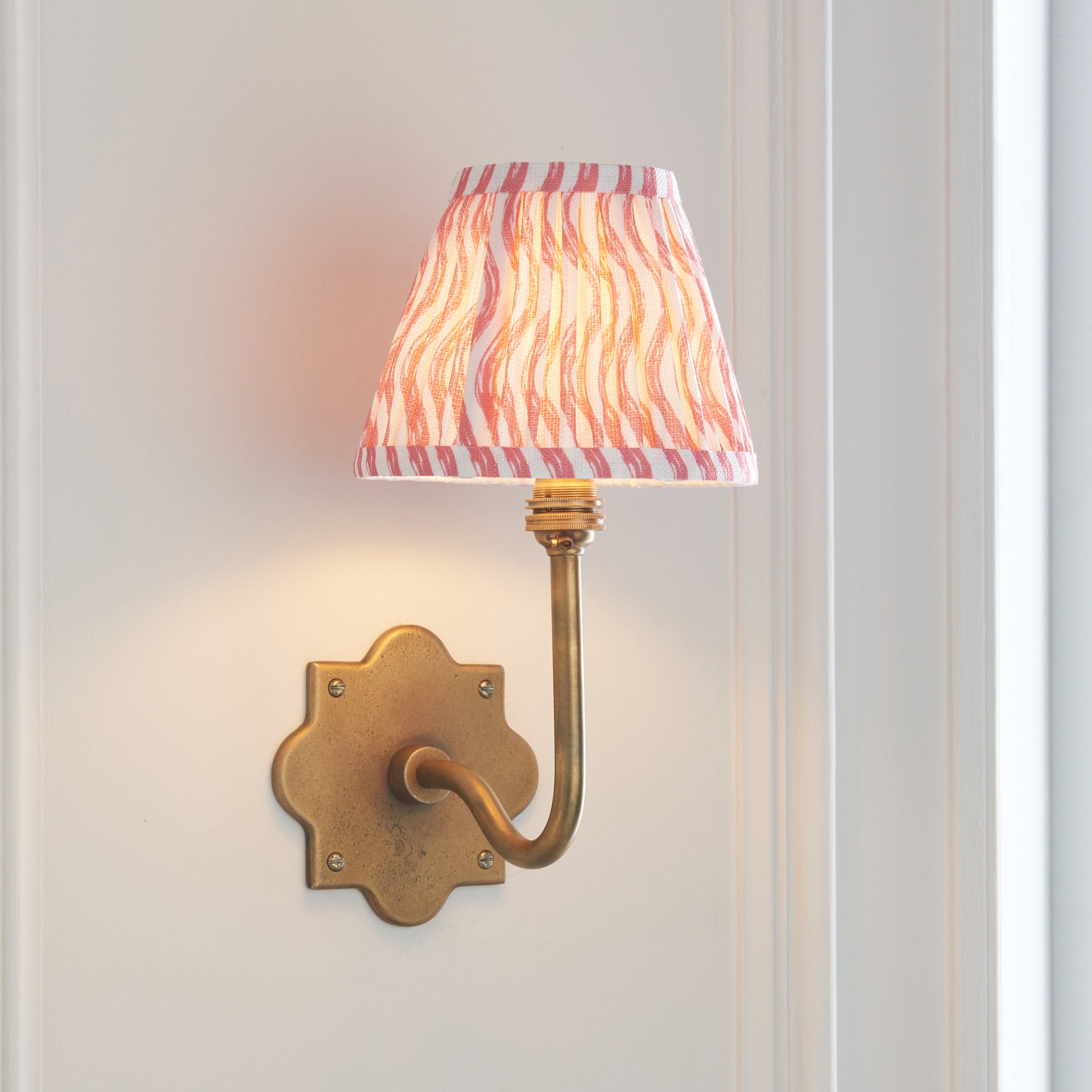 Endon Anvil Swan & Ripple 16Cm Wall Light - Antique Brass & Coral Pink Fabric