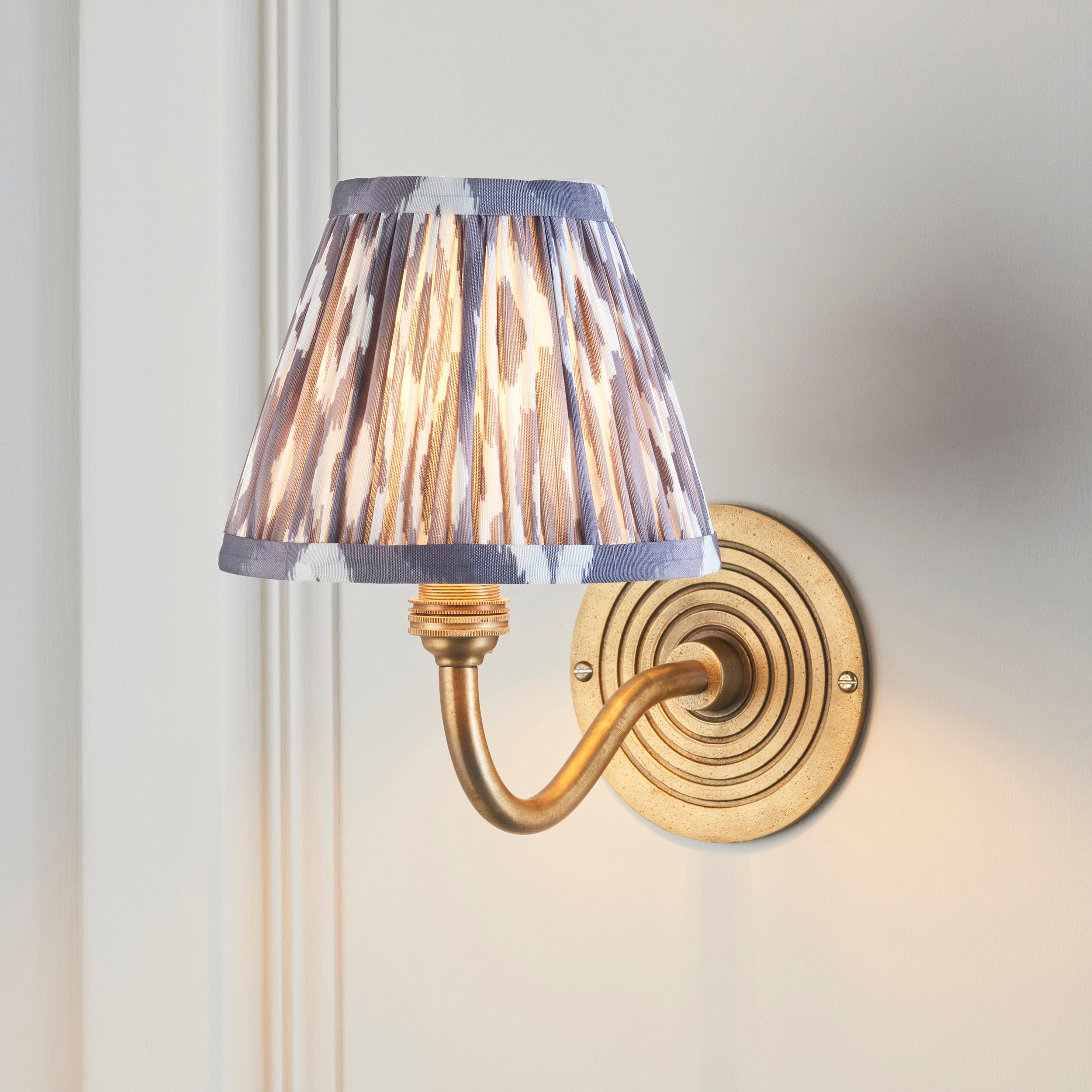 Endon Ripple Curve & Ikat 16Cm Wall Light - Antique Brass & Pearl Grey Fabric