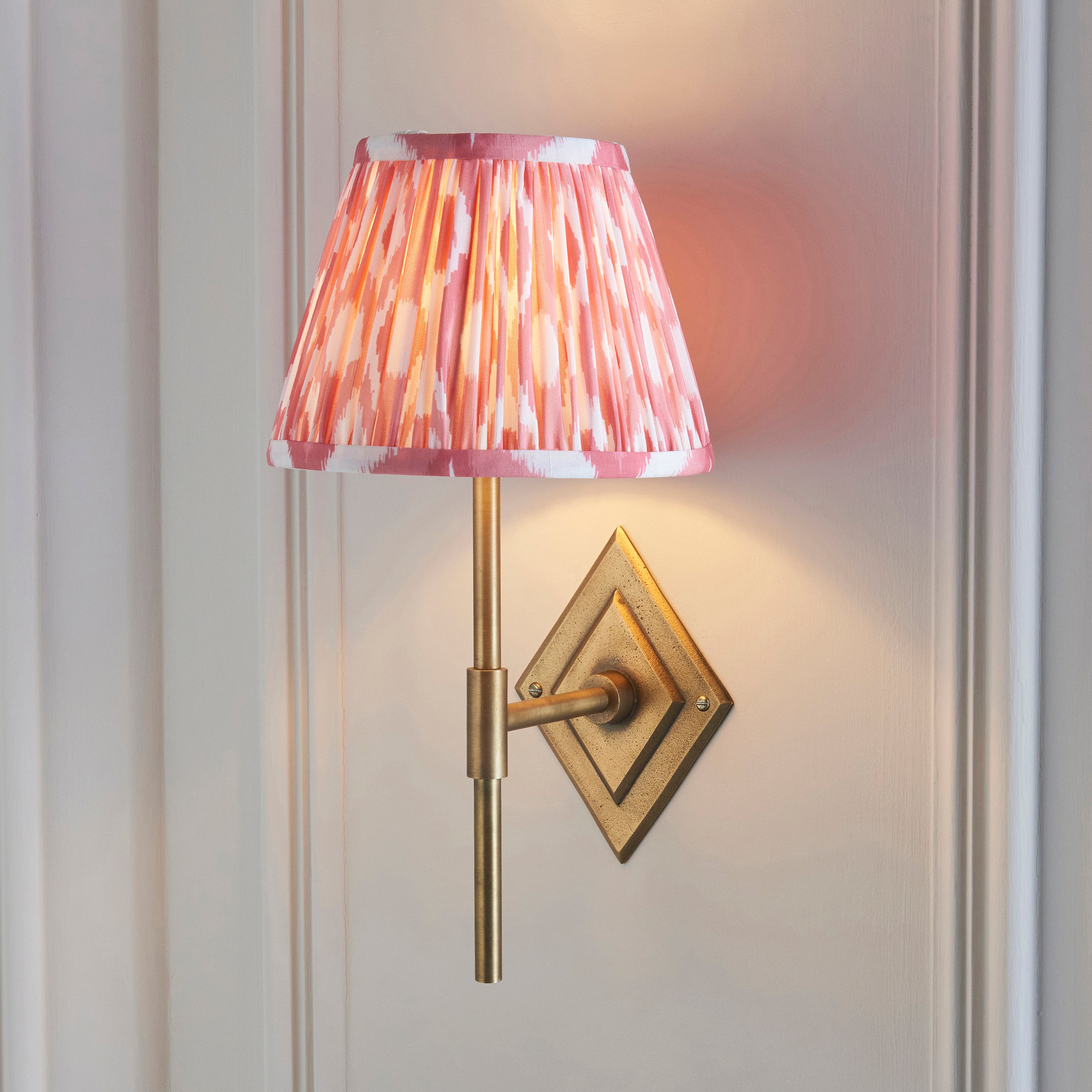 Endon Diamond Tall & Ikat 20Cm Wall Light - Antique Brass & Coral Pink Fabric