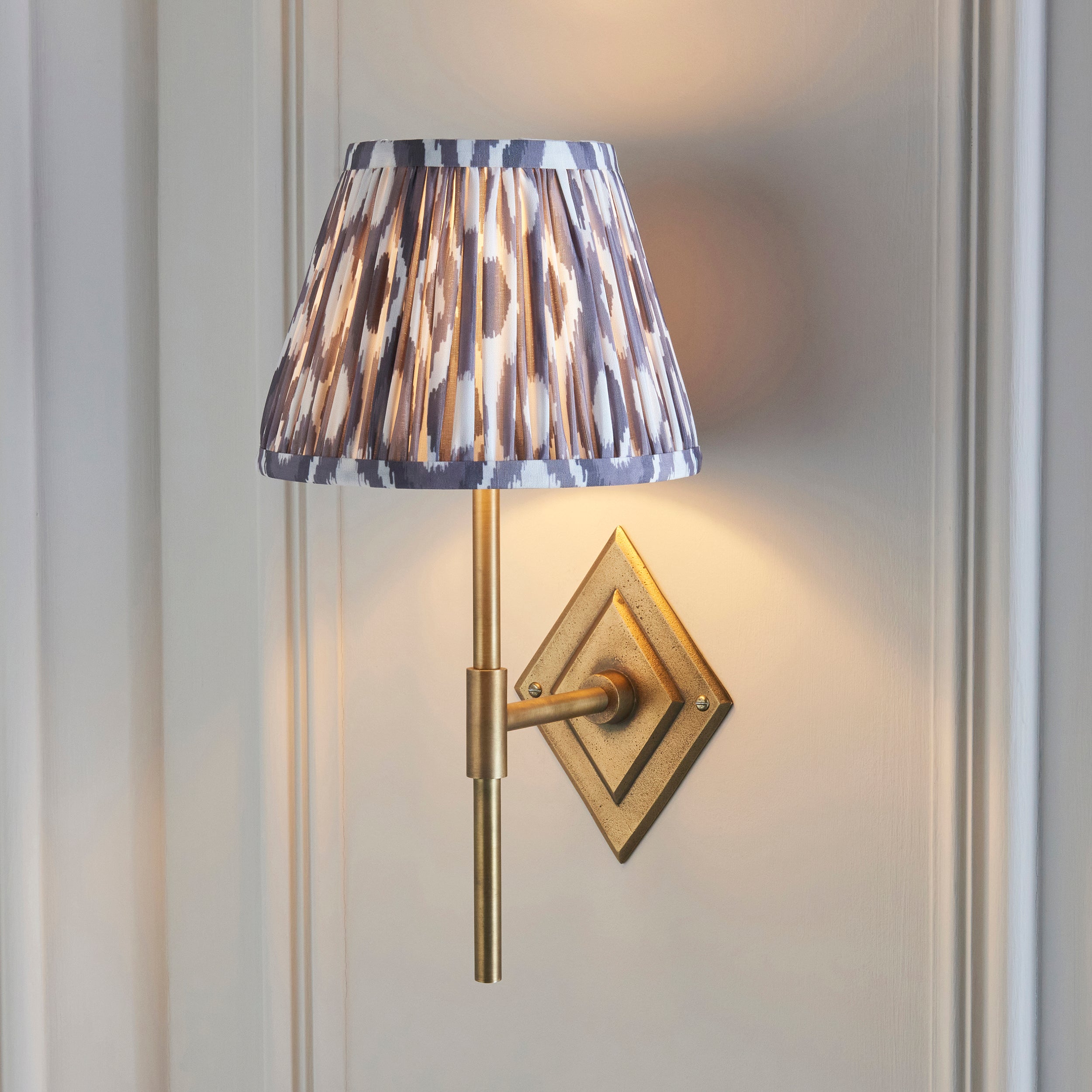 Endon Diamond Tall & Ikat 20Cm Wall Light - Antique Brass & Pearl Grey Fabric