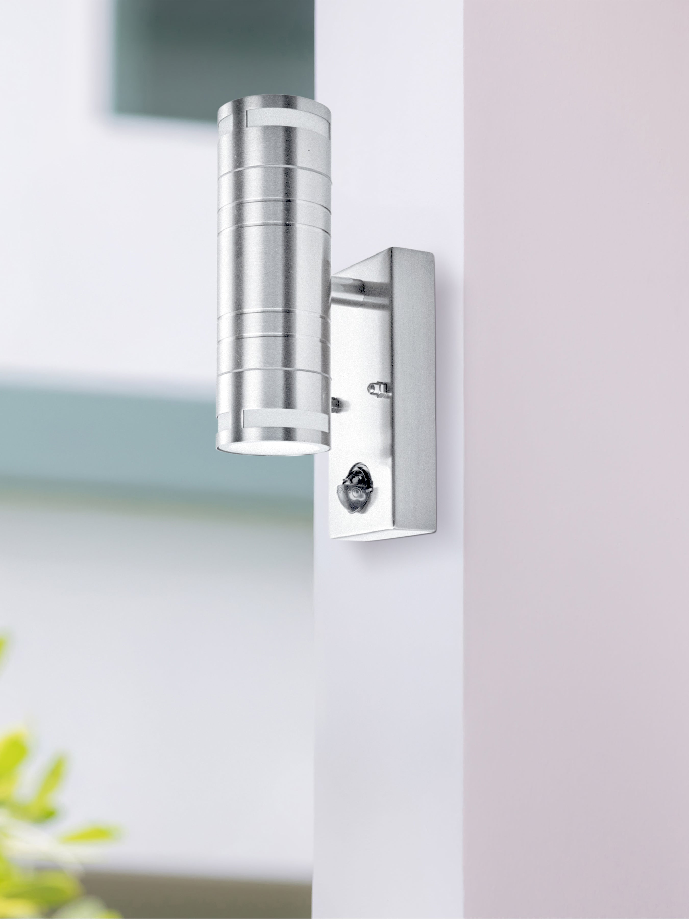 Searchlight Mela LED 2 Light Outdoor Wall Bracket with Sensor - Stainless Steel & Glass