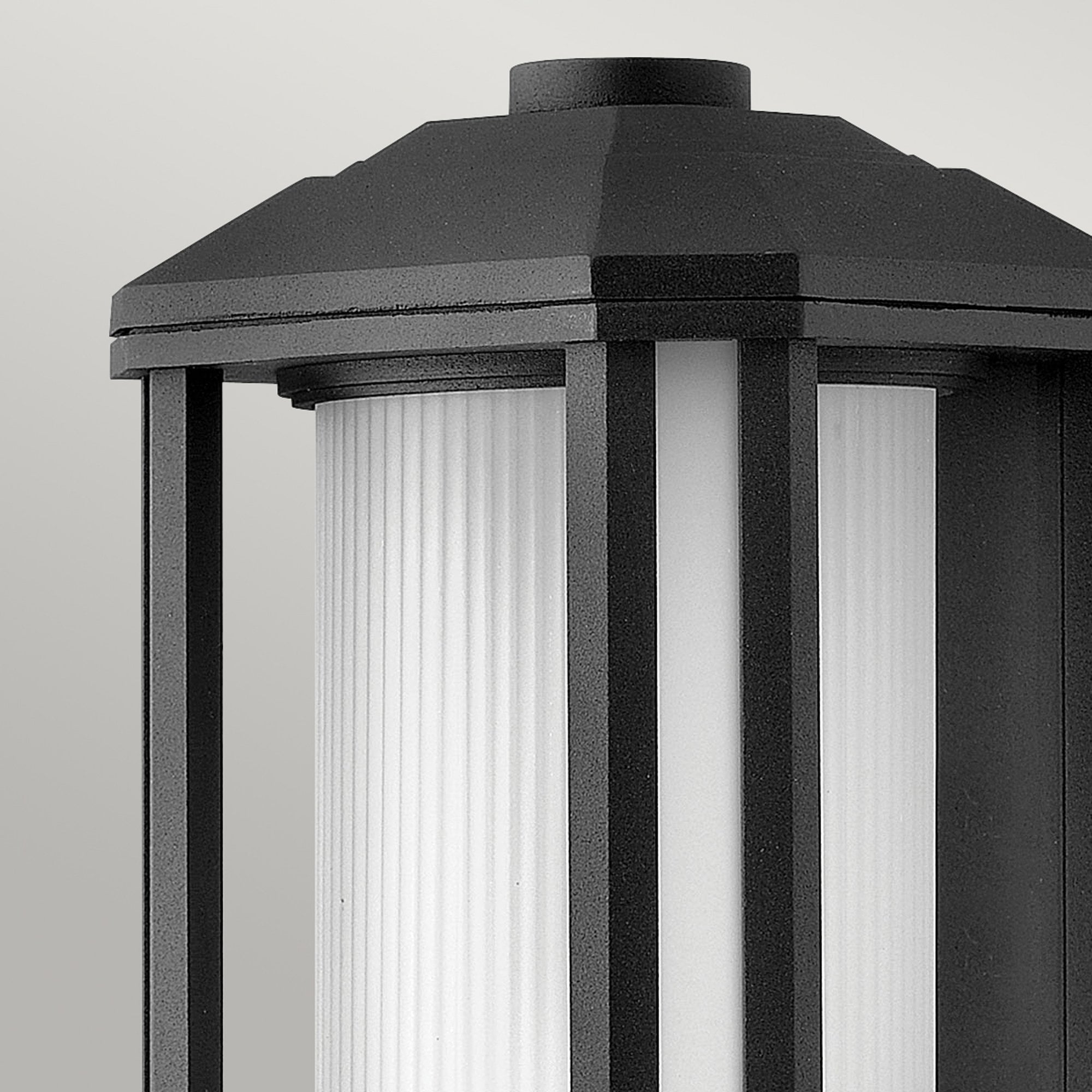 Quintiesse Castelle Single Medium Wall Lantern - Black