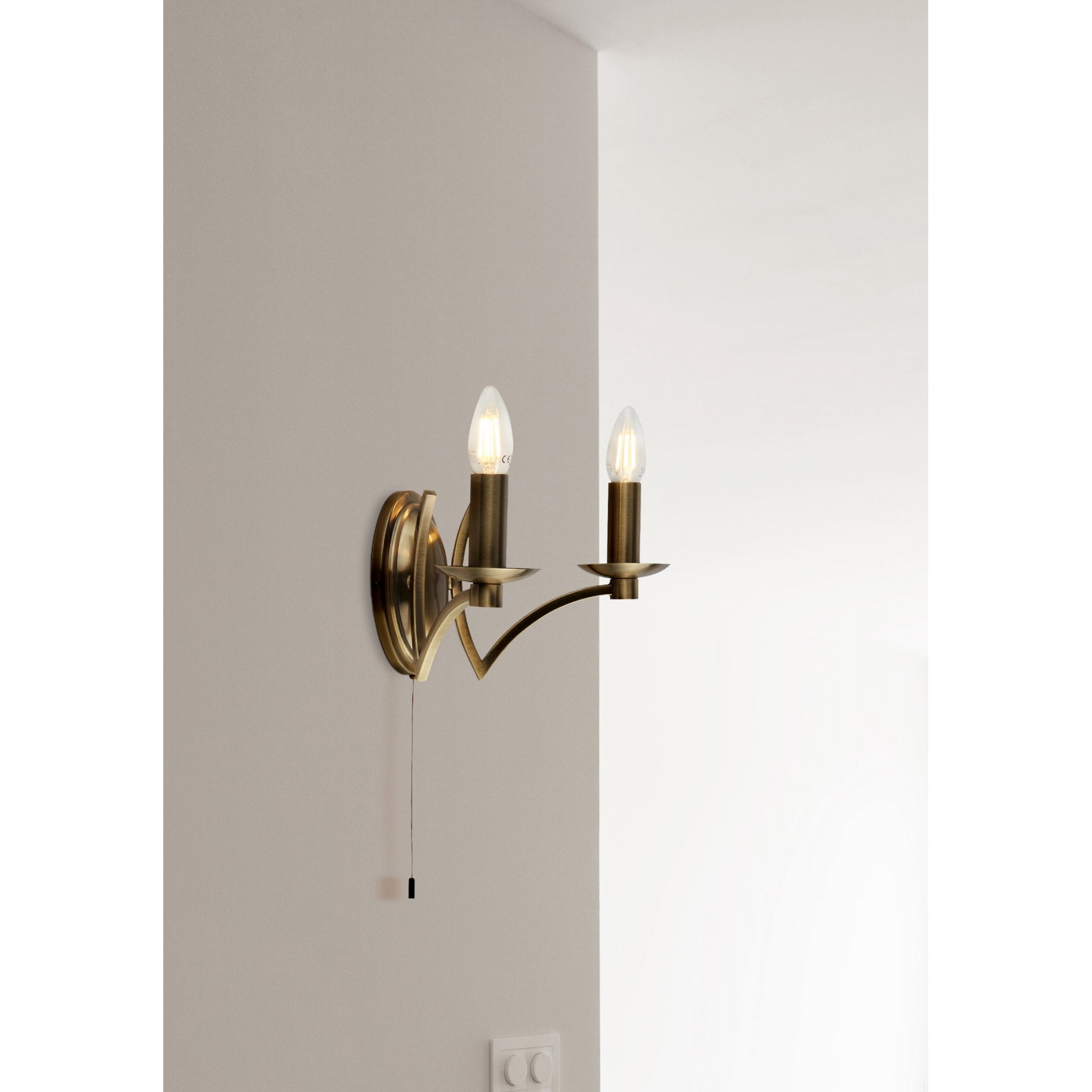 Searchlight Arley 2 Light Wall Light - Antique Brass