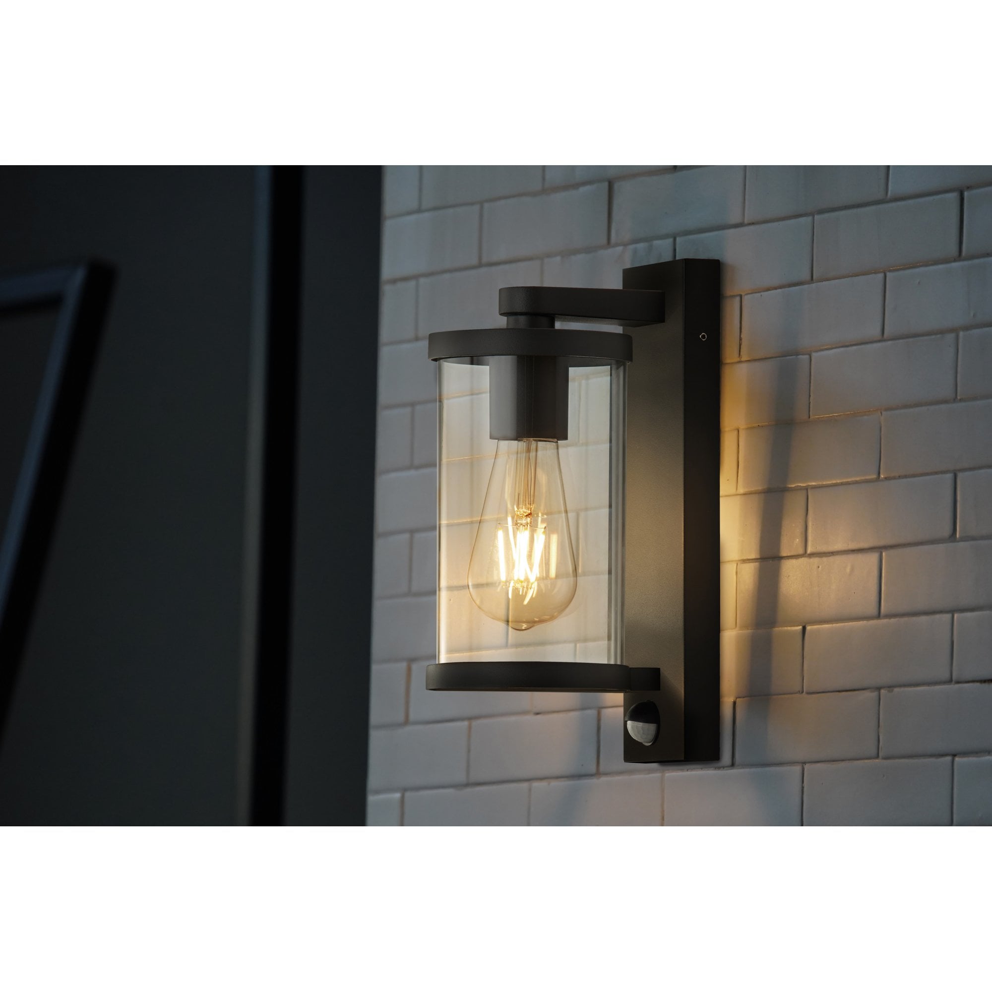 Searchlight Bagnall Outdoor PIR Wall Light - Black