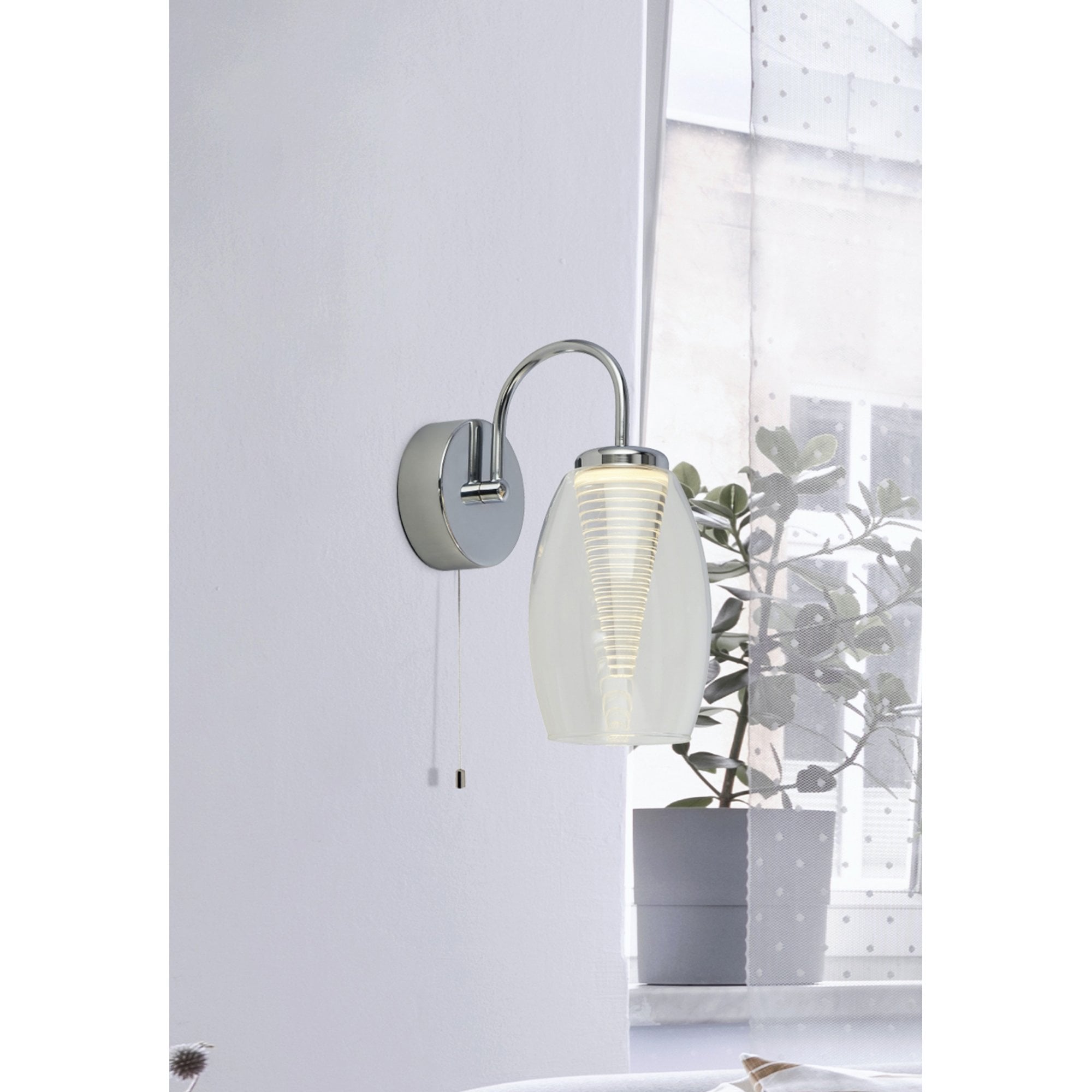 Searchlight Chapman Wall Light - Chrome & Clear Glass