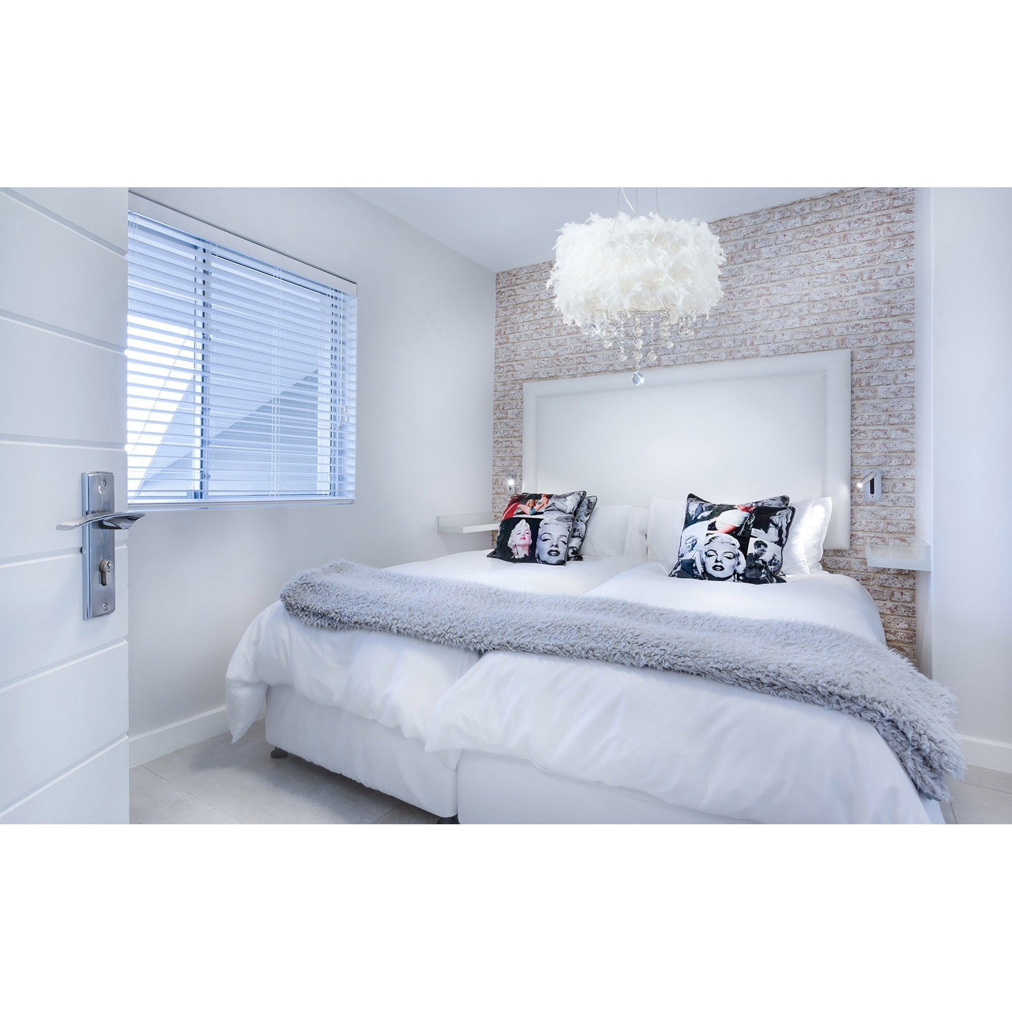 Diyas IL30742/WH Ibis Pendant With White Feather Shade 3 Light Polished Chrome/Crystal