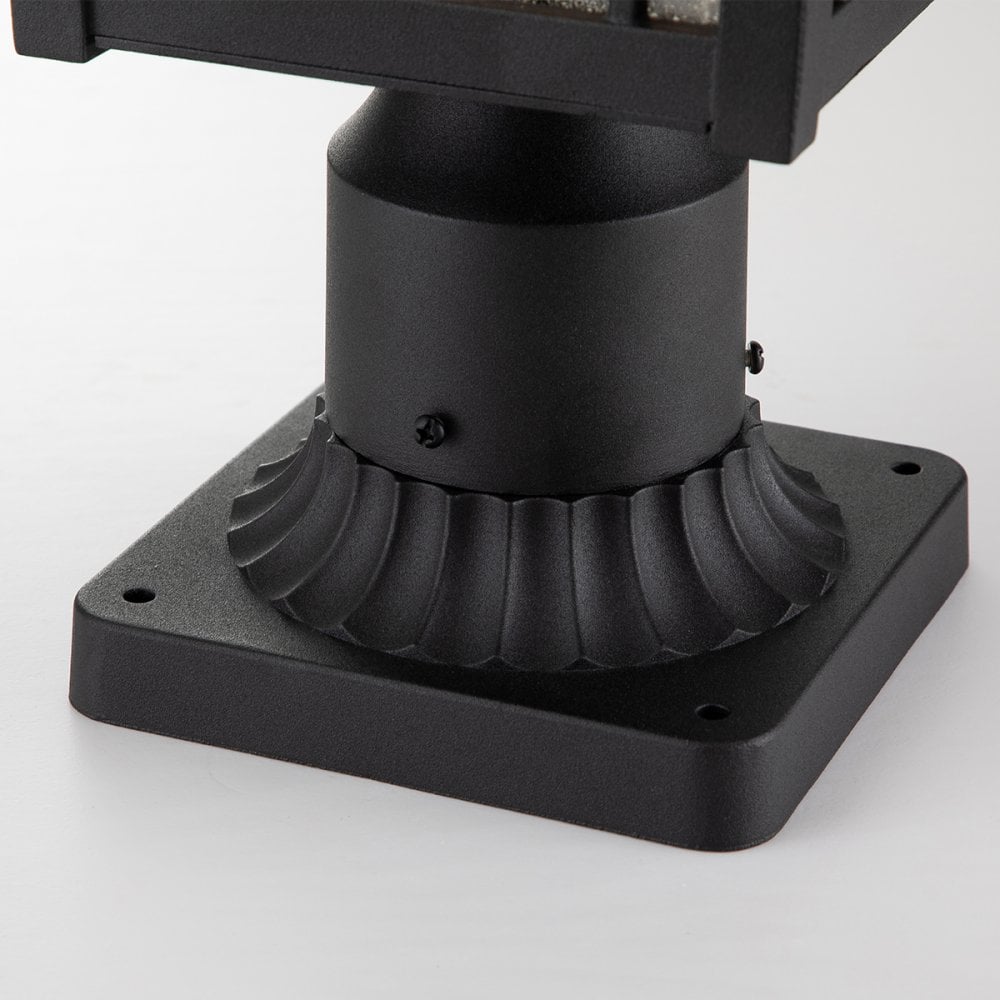Quoizel Cedar Point Single Pedestal - Black