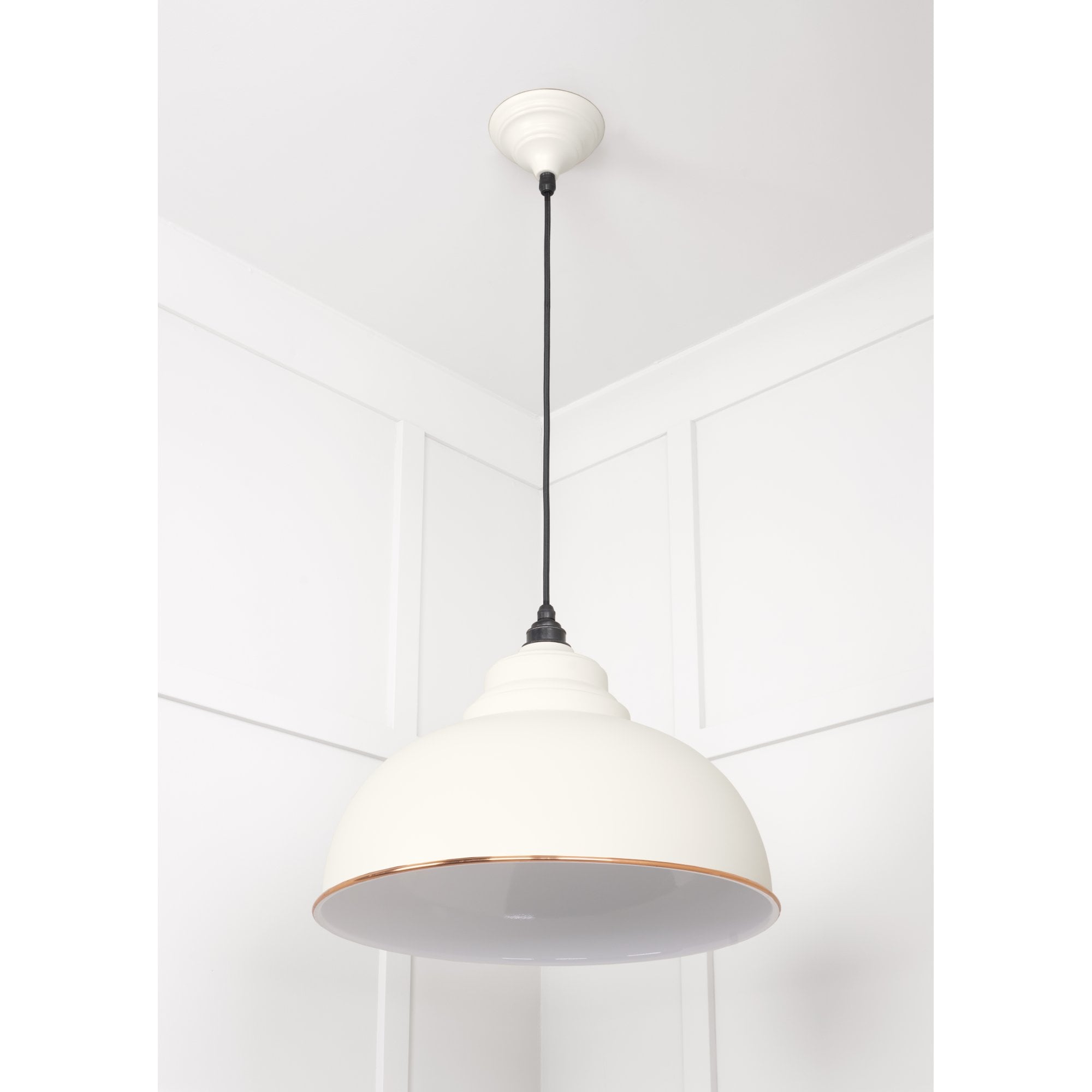 From The Anvil White Gloss Harborne Pendant - Teasel (Off White/Cream)