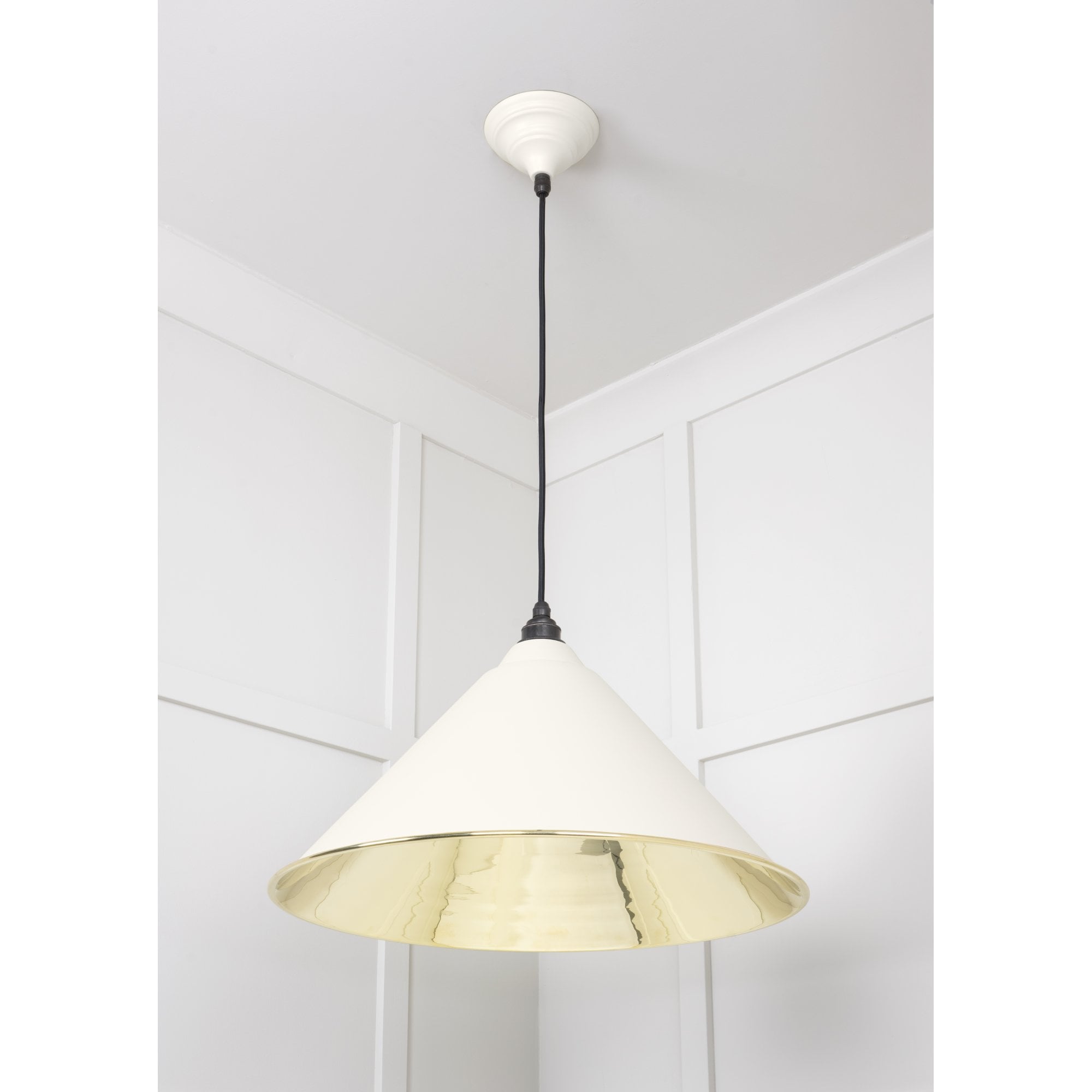 From The Anvil Smooth Brass Hockley Pendant - Teasel (Off White/Cream)