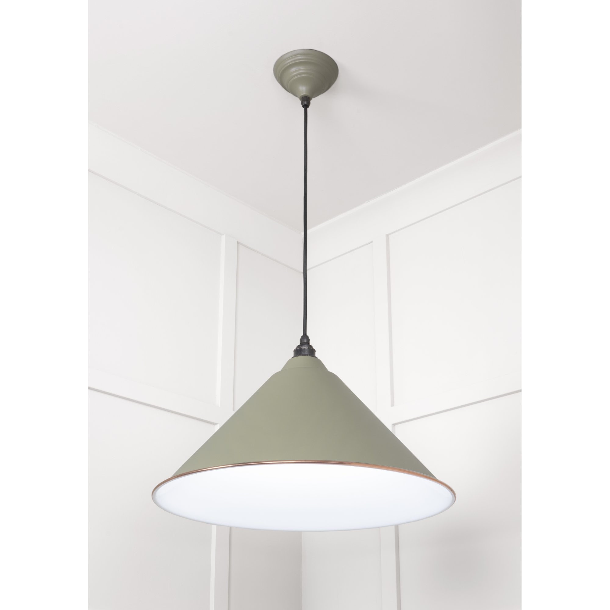From The Anvil White Gloss Hockley Pendant - Tump (Pale Green)