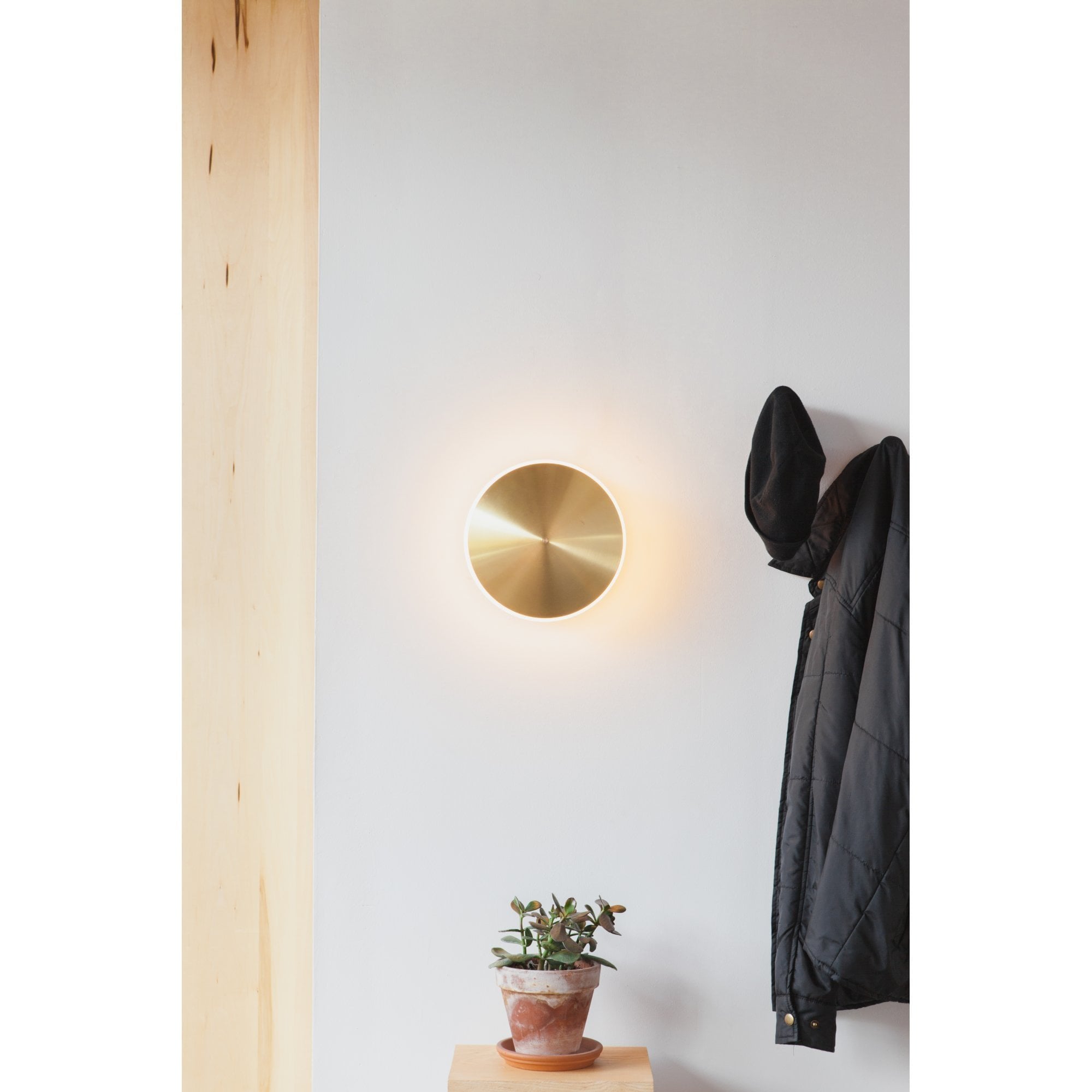 Graypants Chrona Sconce10 - Brass