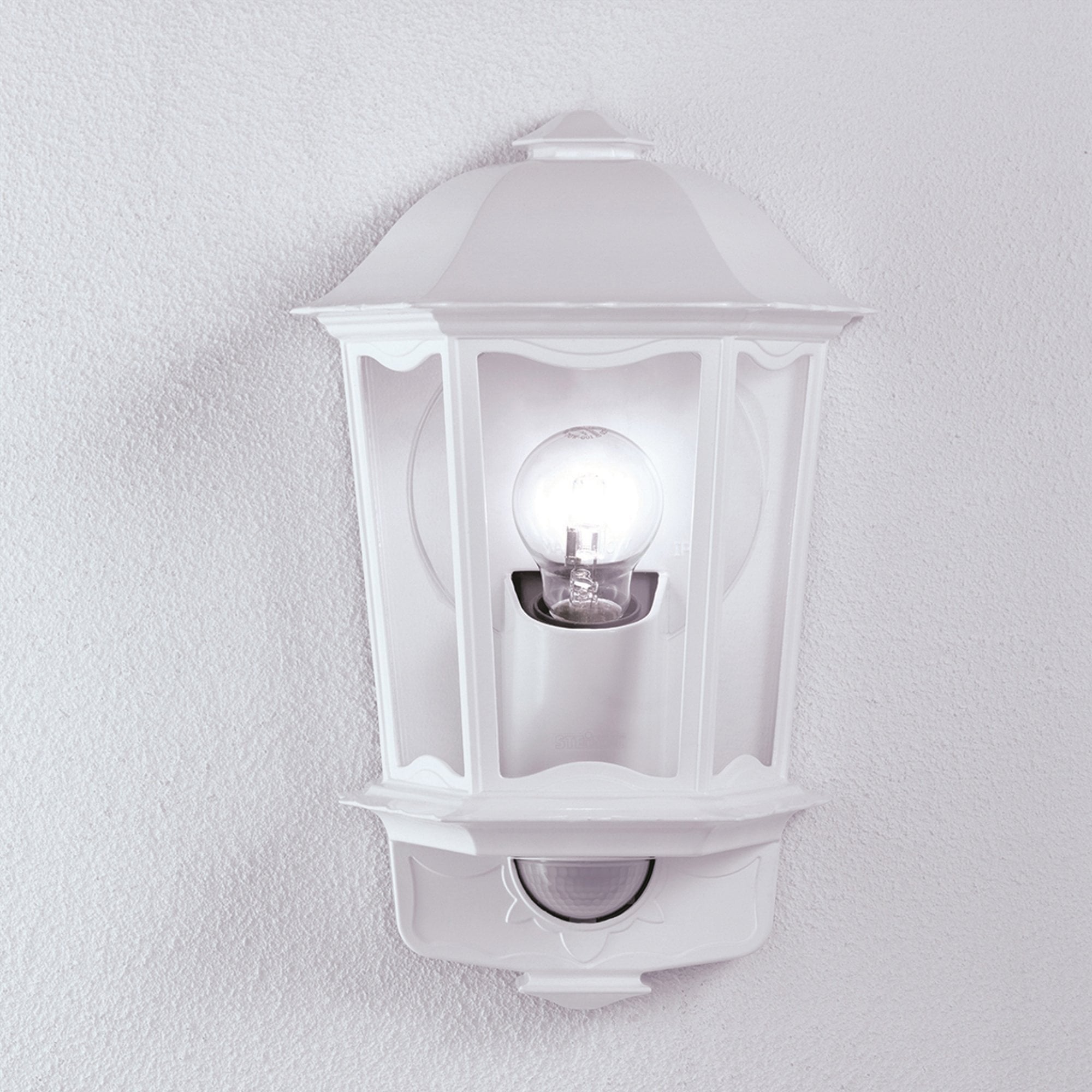 Steinel L190 S Classic Lantern Wall light with 180 degree PIR - White