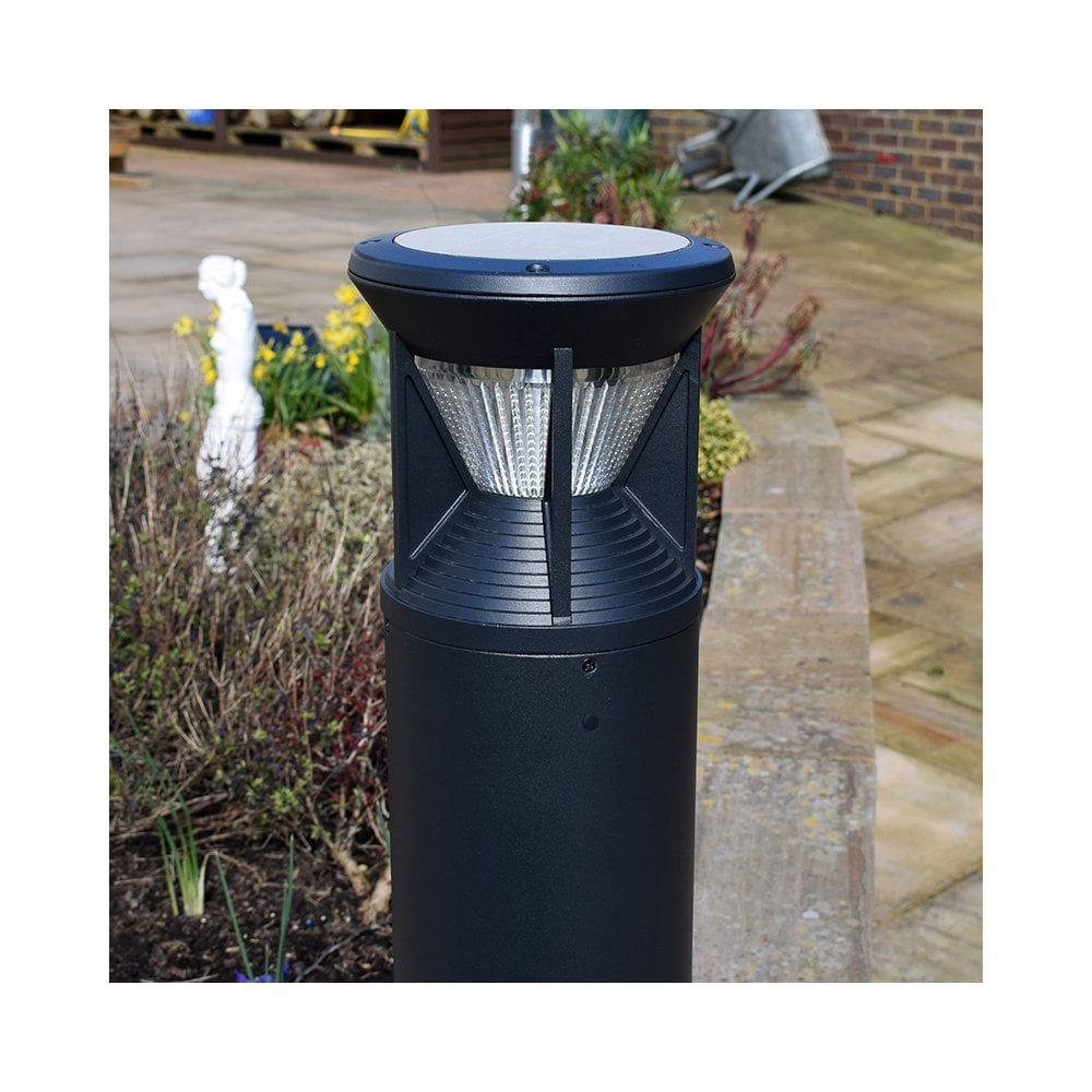 Lumena Pro Solar Guarda - Vandal Resistant Bollard Light - Solar