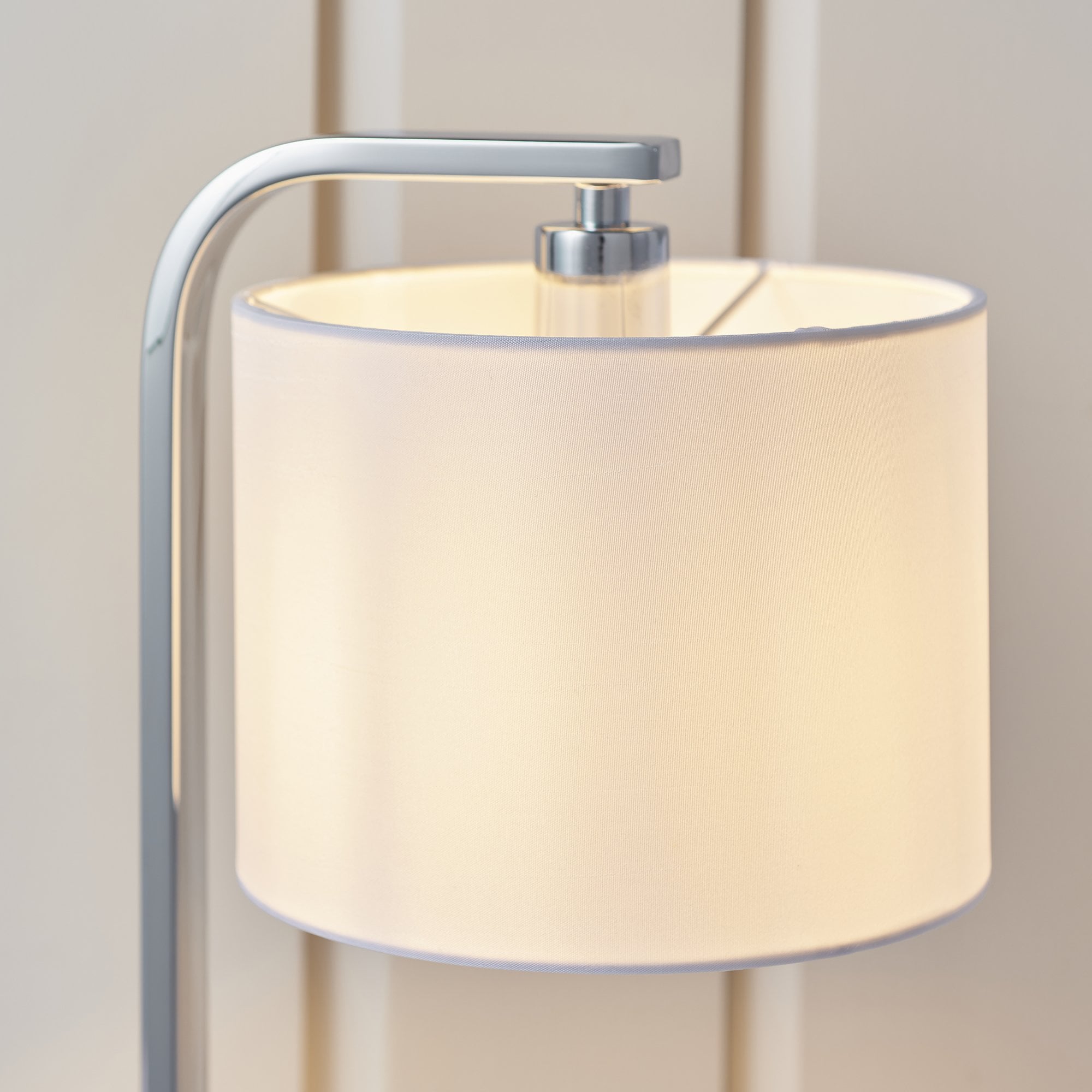 Endon Canning Single Light Table Lamp - Chrome Plate & White Acrylic