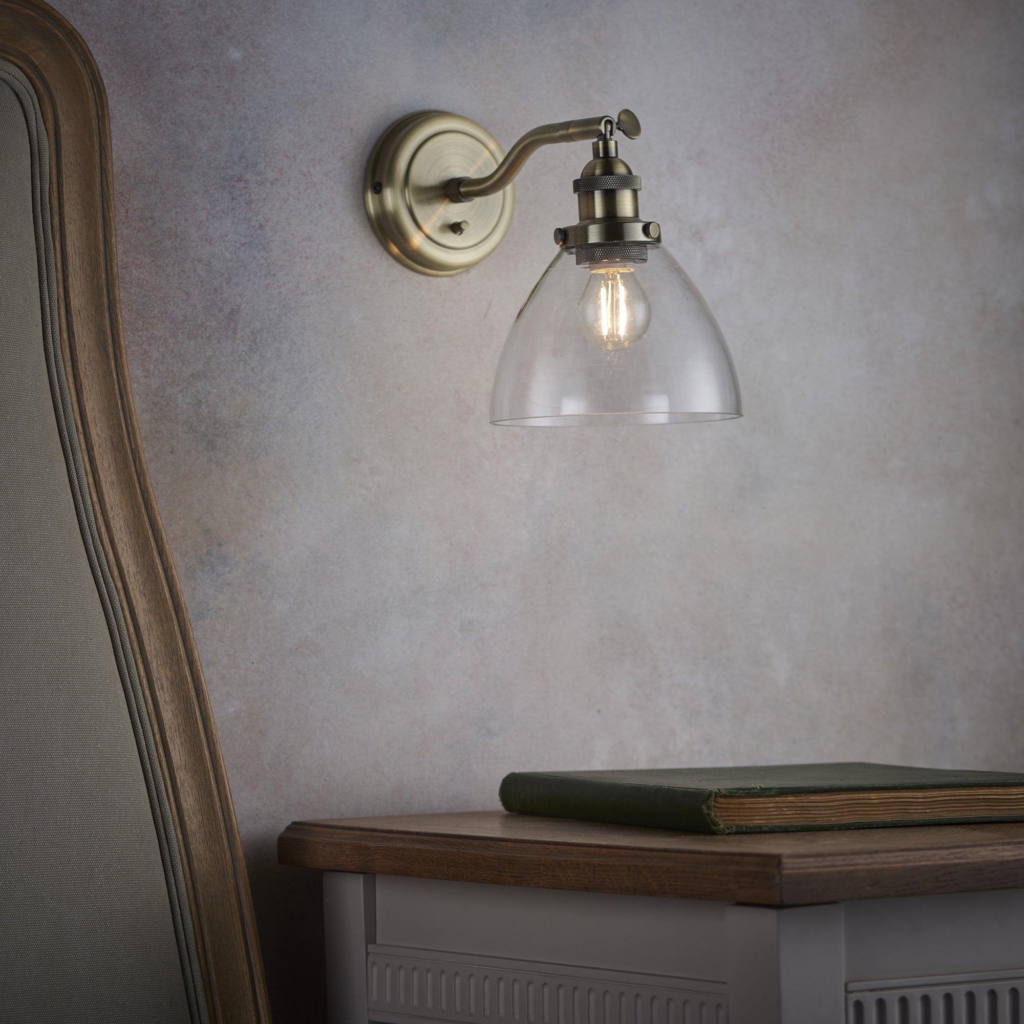 Endon Hansen Single Light Wall Light - Antique Brass Plate & Clear Glass