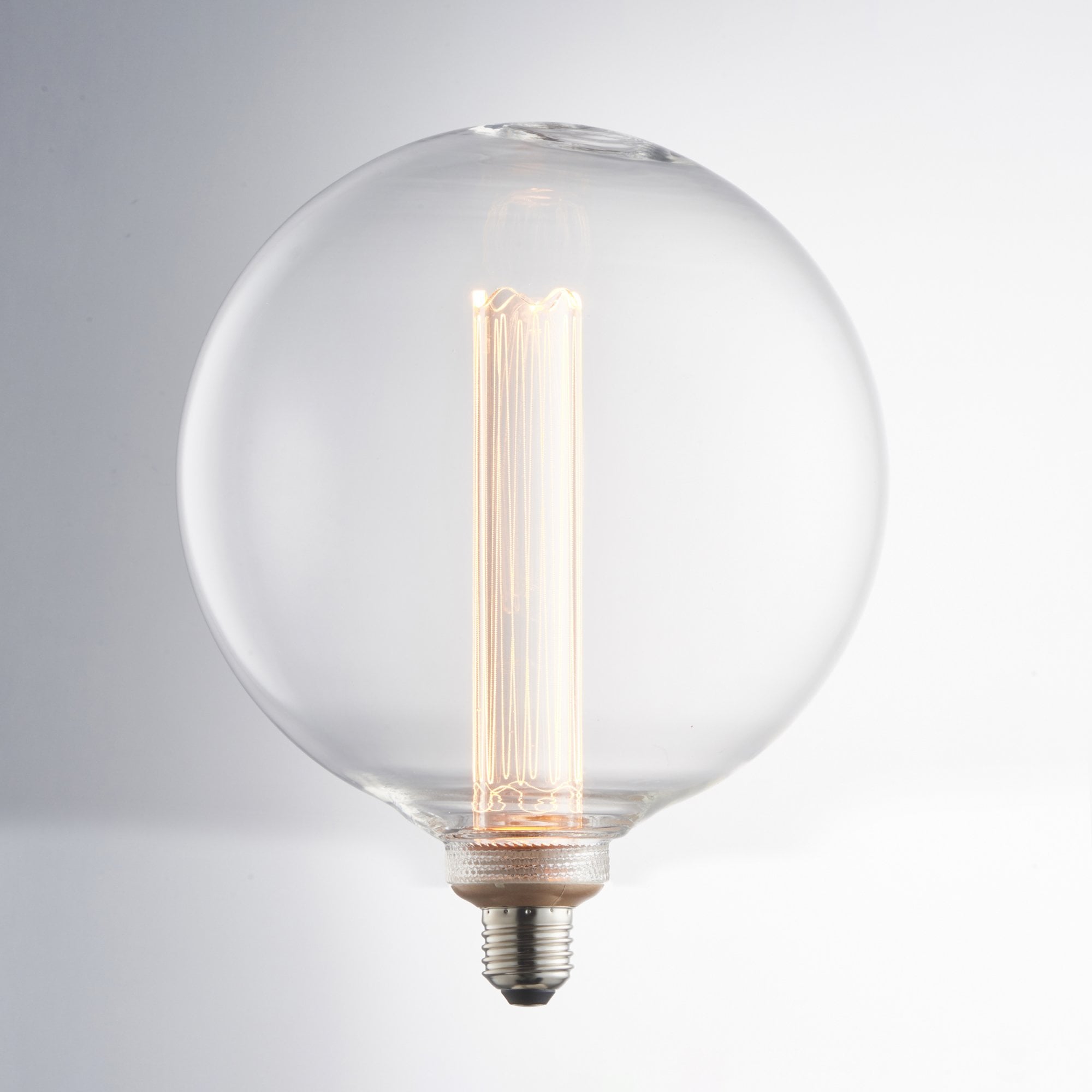 Endon Globe Single E27 LED 2.8W Bulb - 2000K - Non-Dimmable - Clear Glass