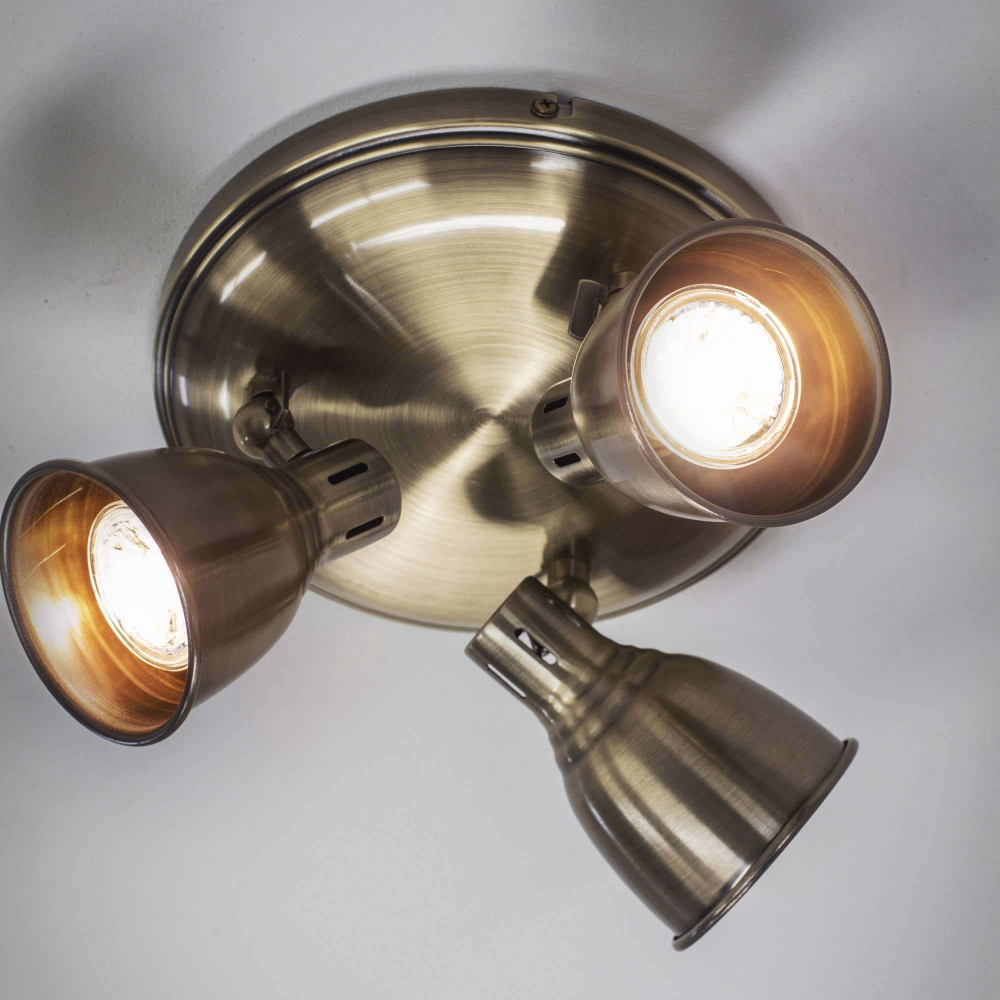 Endon Westbury 3 Light Spot Light - Antique Brass Plate
