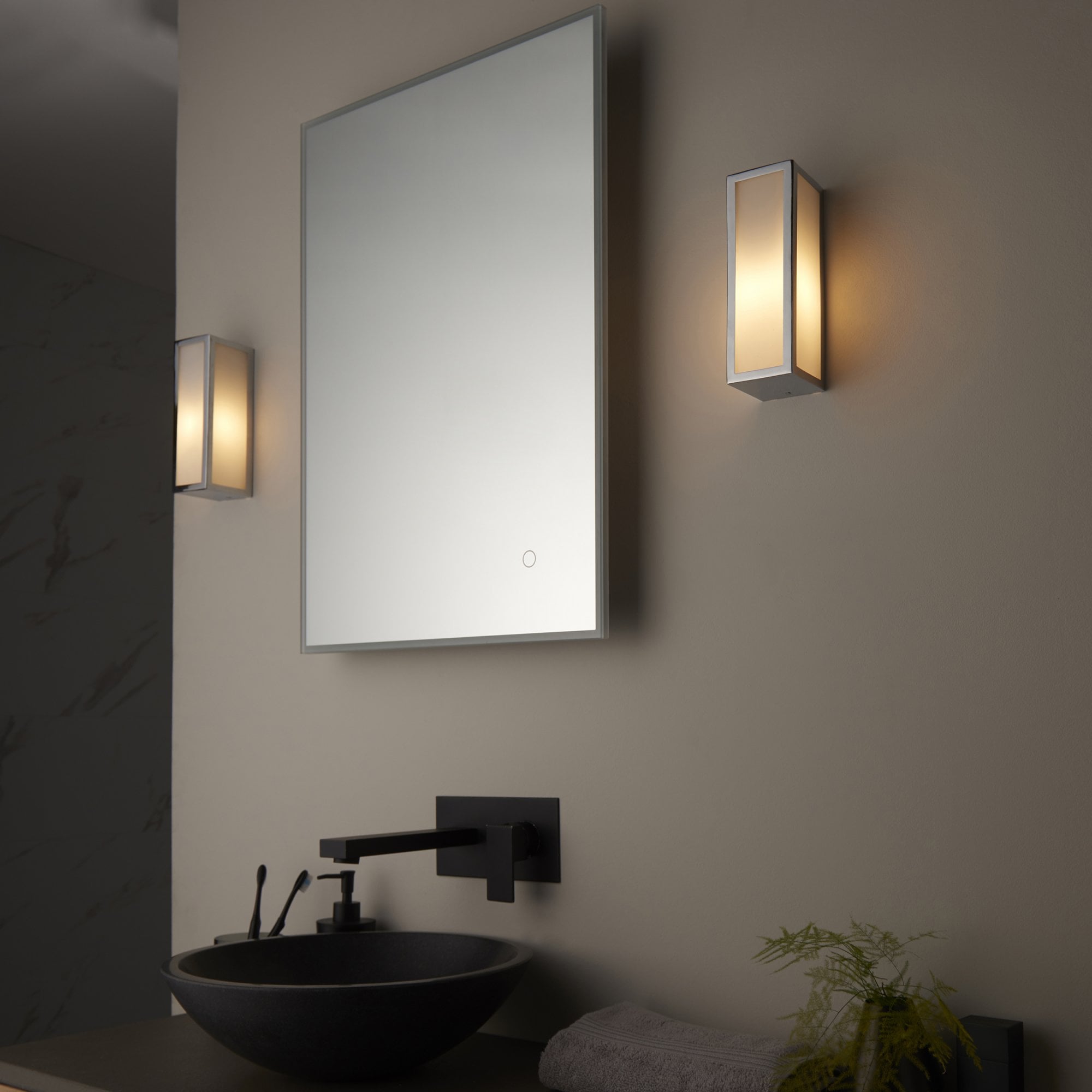 Endon Newham Single Light Wall - Chrome Plate & Frosted Glass