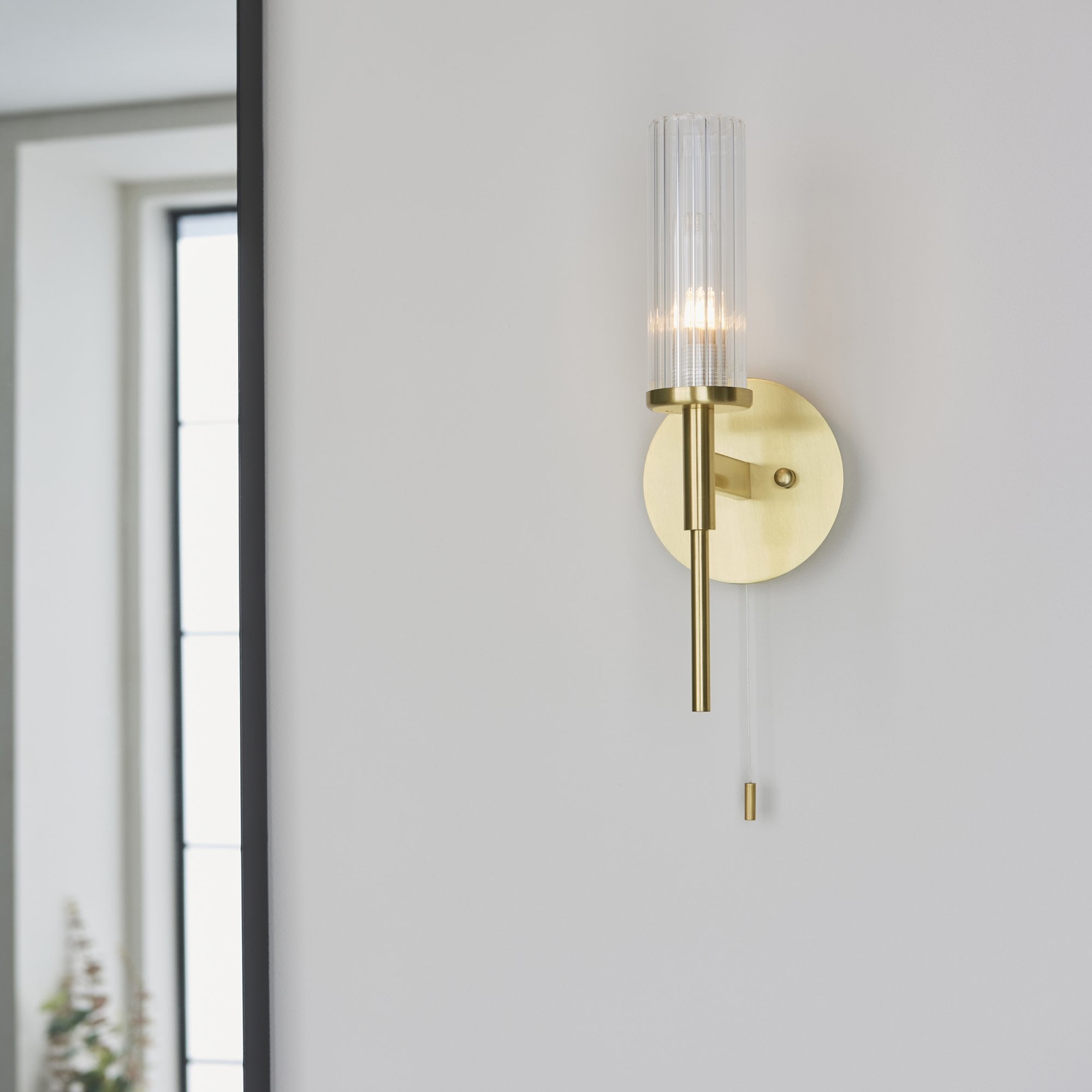 Endon Talo Single Light Wall - Satin Brass