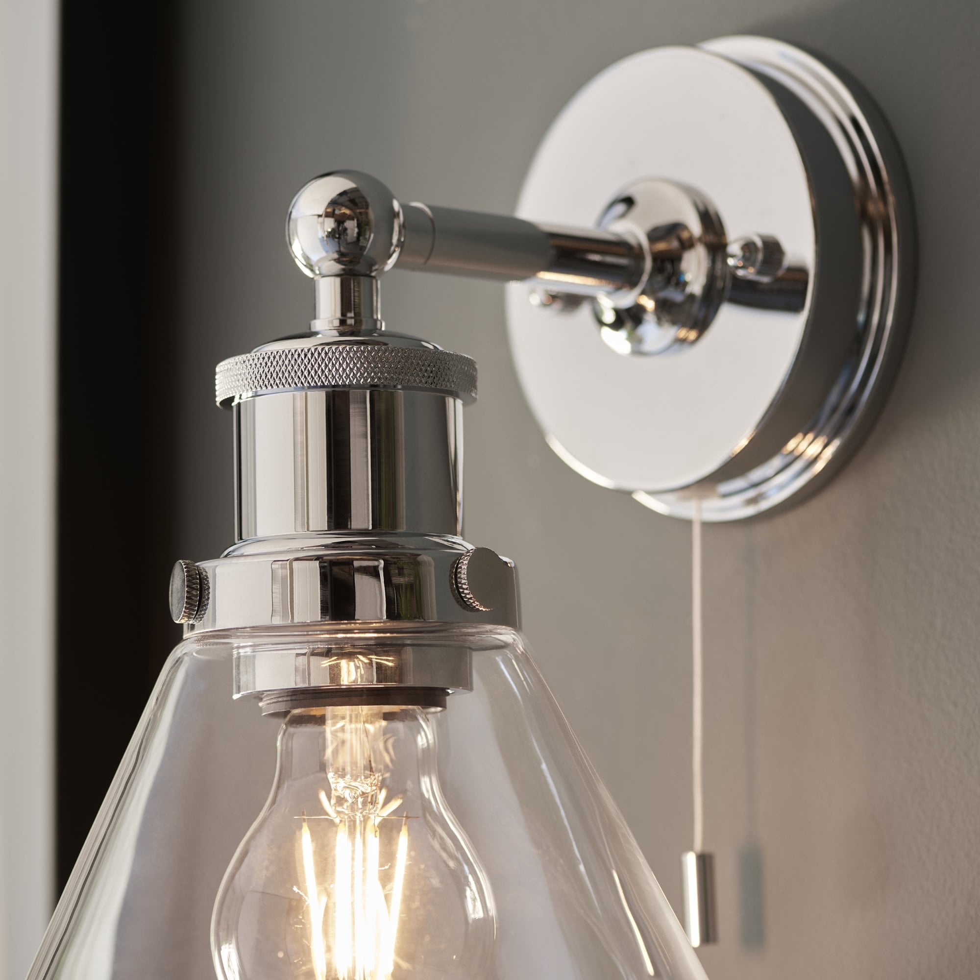 Endon Maldon IP44 Wall Light - Chrome Plated & Clear Coned Glass