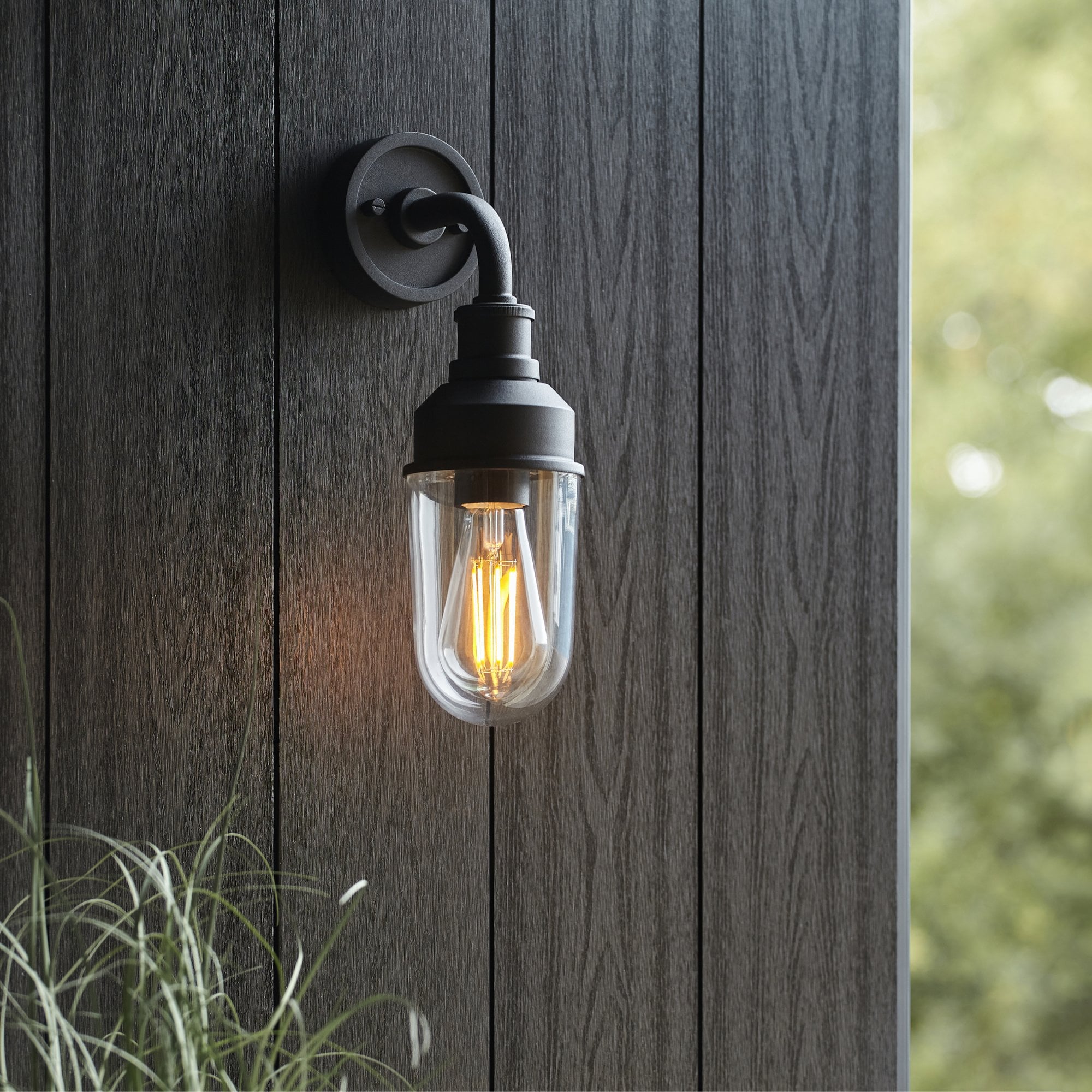 Utopia View Single Wall Light - Textured Black & Clear Glass