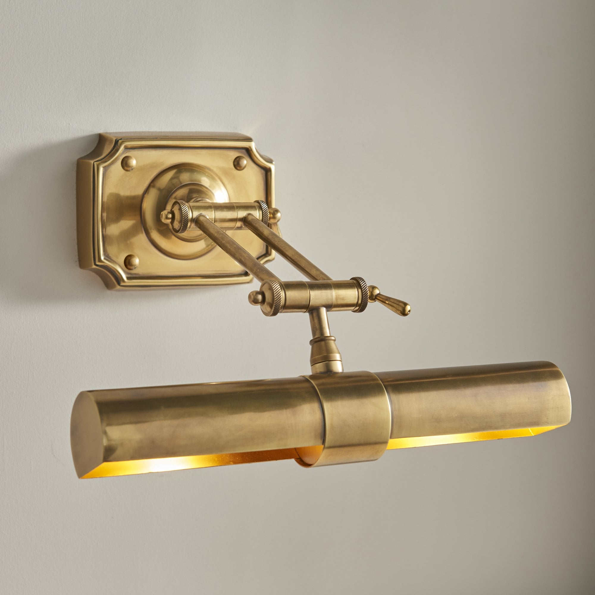 Interiors 1900 Winchester 14" 2 Light Wall Light - Solid Mellow Brass