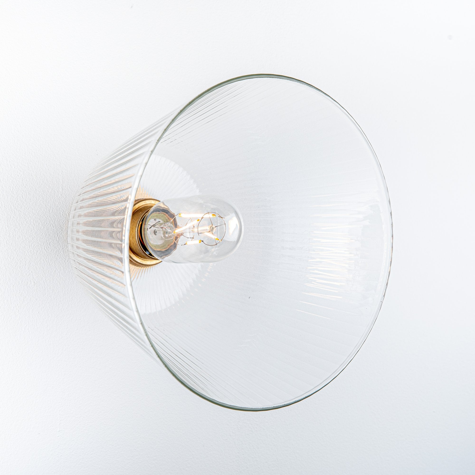 Leverint Camden Medium Flush Fitting