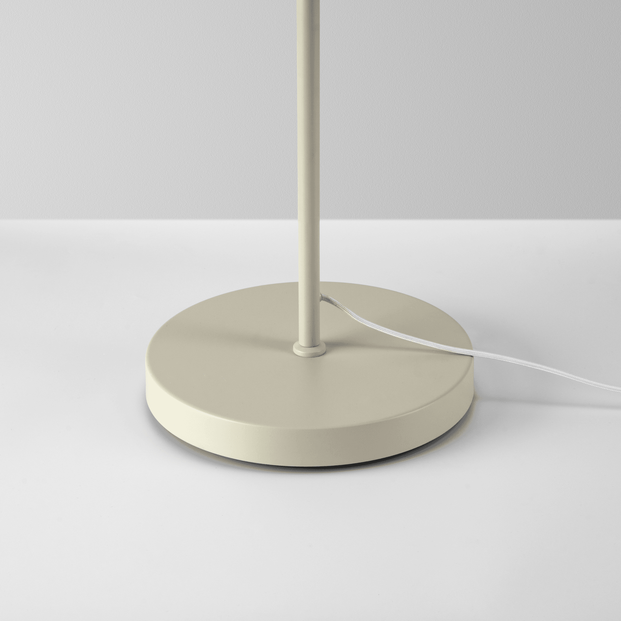 houseof. Opal Disk Floor Lamp - Sand