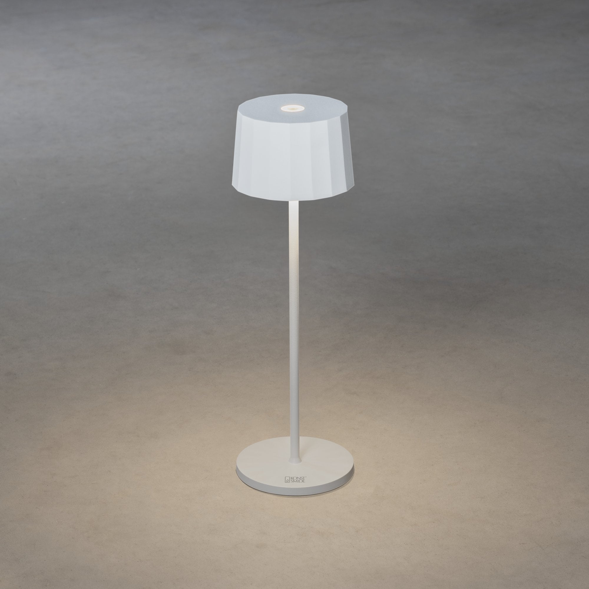 Konstsmide Positano LED Table Lamp with USB - Matt White