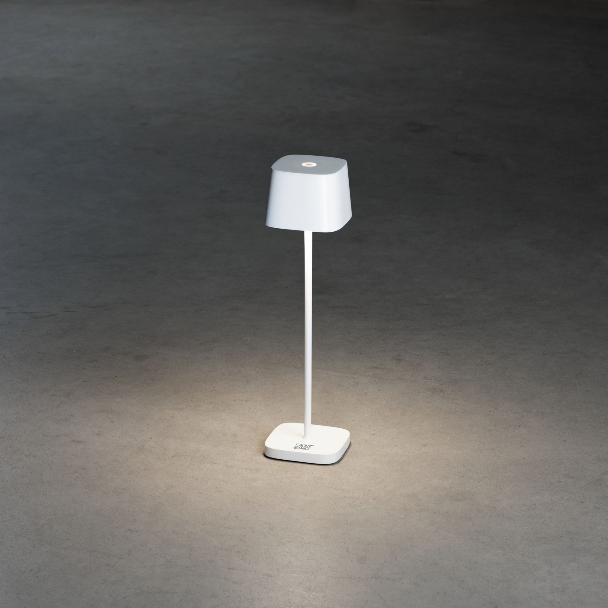 Konstsmide Capri Mini LED Table Lamp with USB - Matt White