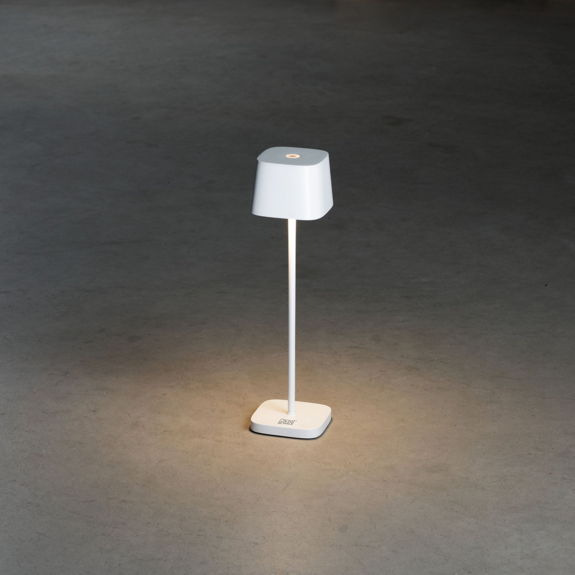 Konstsmide Capri Mini LED Table Lamp with USB - Matt White
