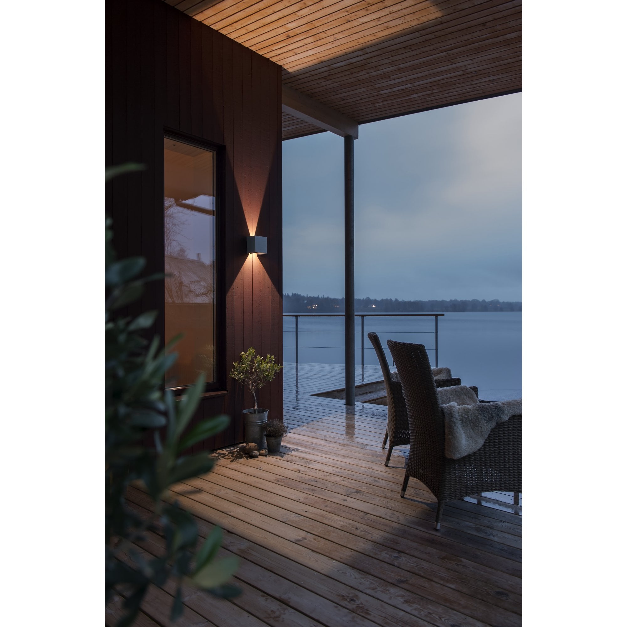 Konstsmide Cremona Square LED Up/Down Wall Light - Aluminium