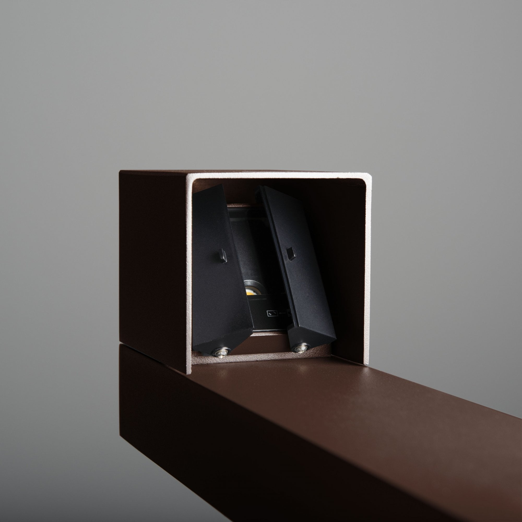 Konstsmide Cremona LED Short Post Light - Rust