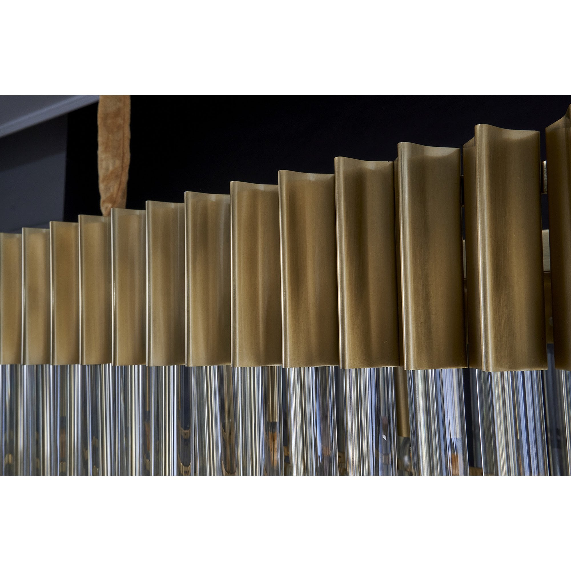 Fabula Cedar 7 Light Rectangular Pendant - Brass & Cognac Sculpted Glass