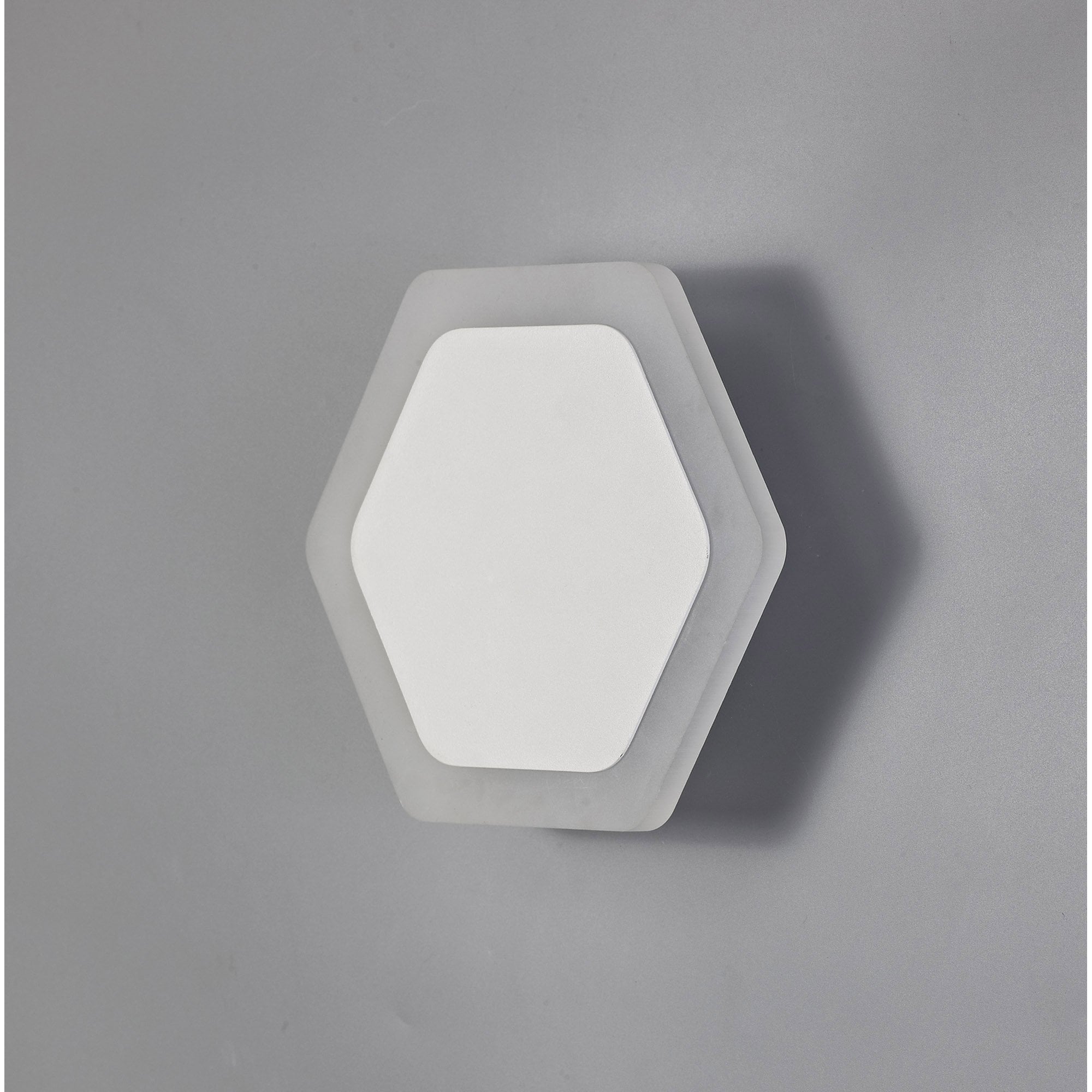 Fabula Kingsley Magnetic Base LED Wall Lamp - 15/19cm Horizontal Hexagonal - Central - Sand White & Acrylic Frosted Diffuser