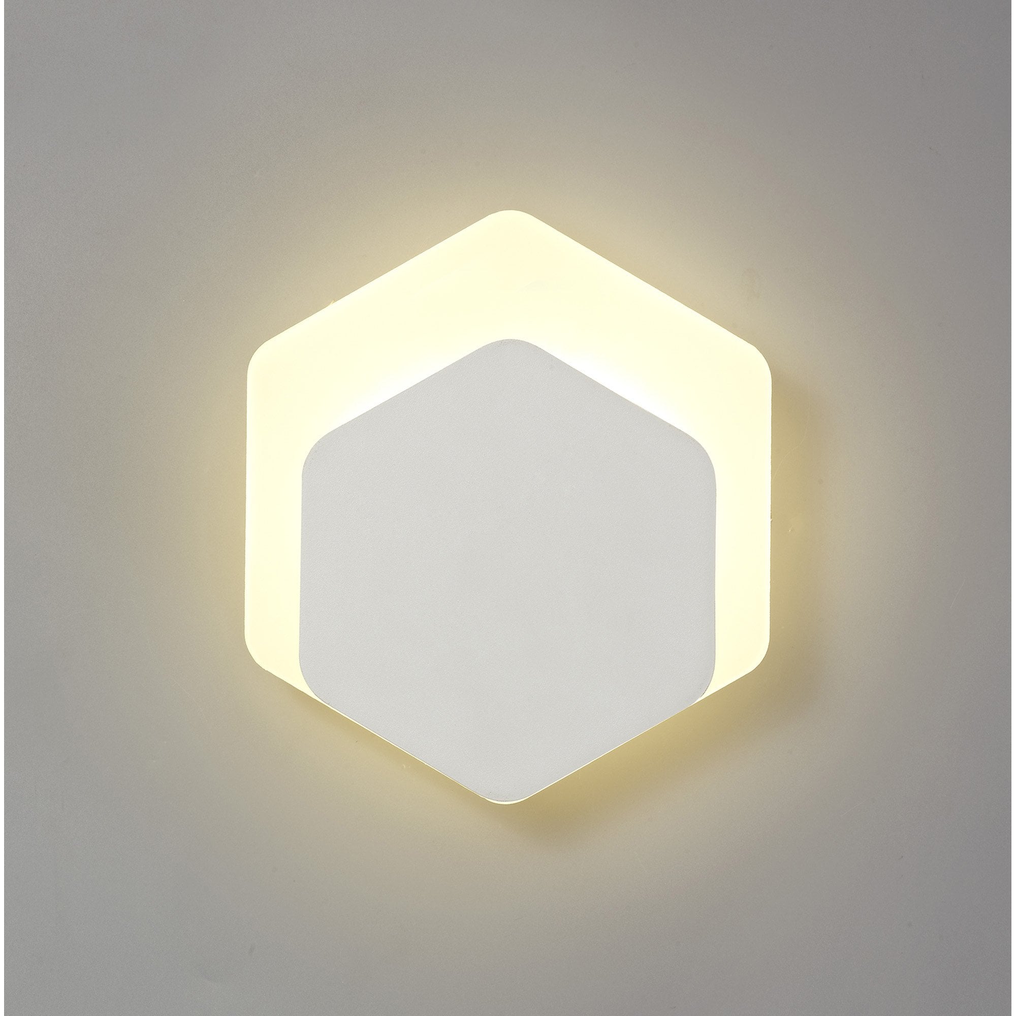 Fabula Kingsley Magnetic Base LED Wall Lamp - 15/19cm Vertical Hexagonal - Bottom Offset - Sand White & Acrylic Frosted Diffuser
