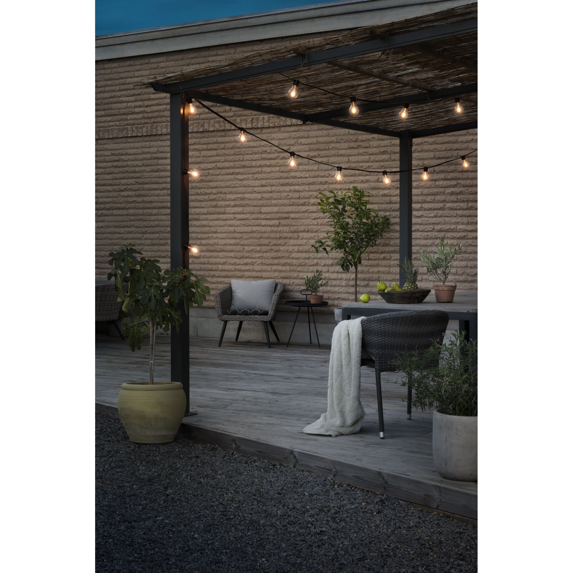 Konstsmide Festoon 4.5m Light Set - 10 LED Bulbs - 1800K - Short Drop - Thick Cable