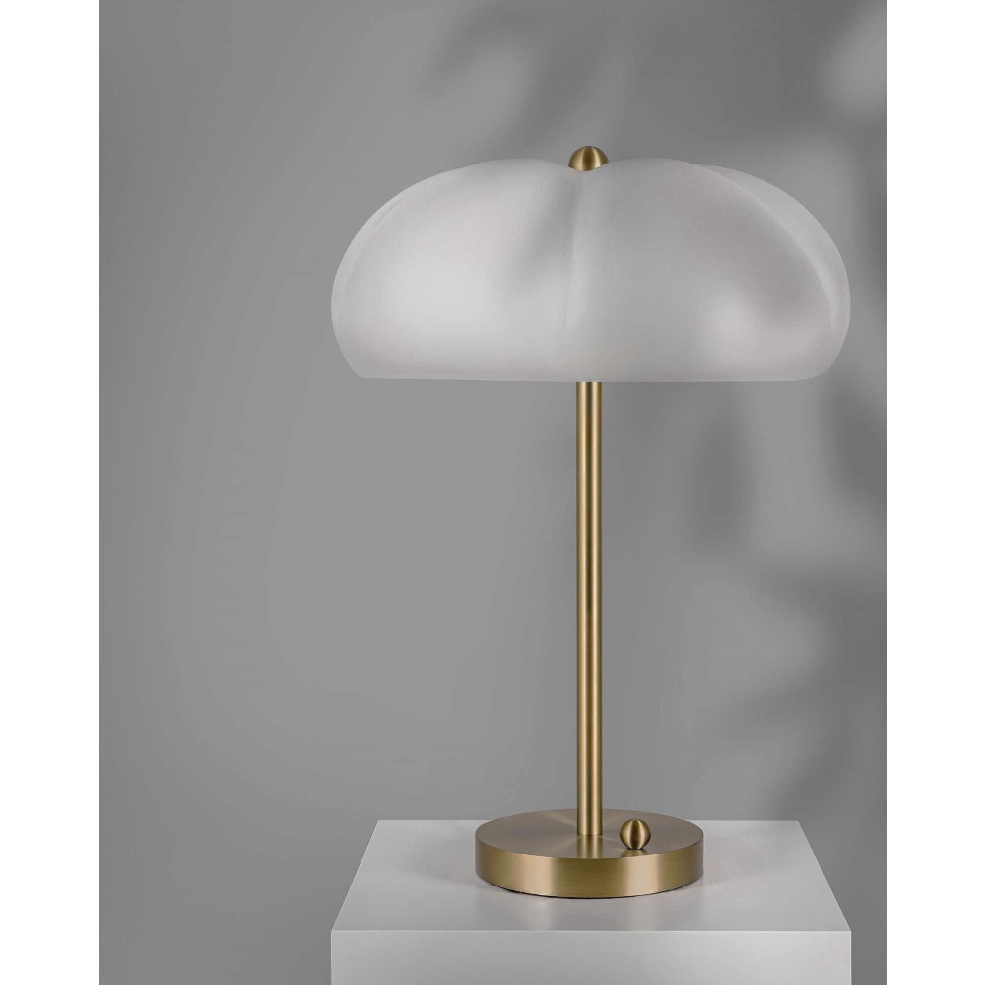 Schwung Hana Table Lamp