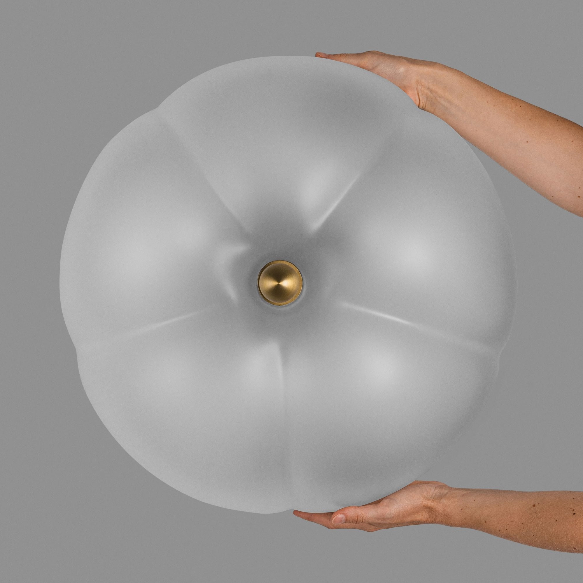 Schwung Hana Flush Mount