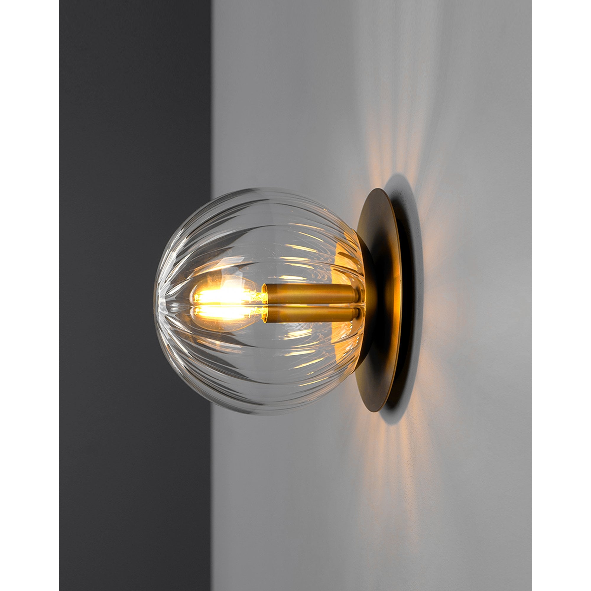 Schwung Pulsar 150mm Wall Sconce Light