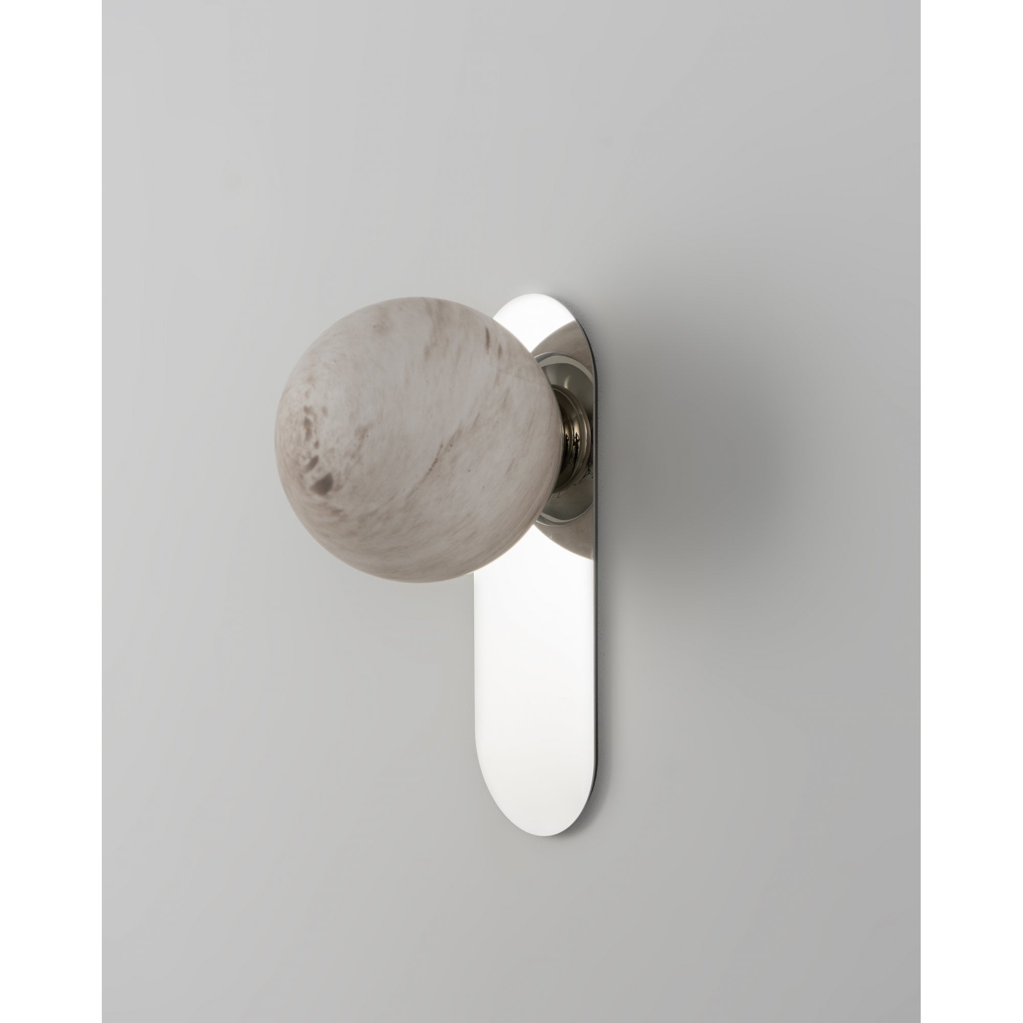 Schwung Adrion Medium Wall Sconce Light