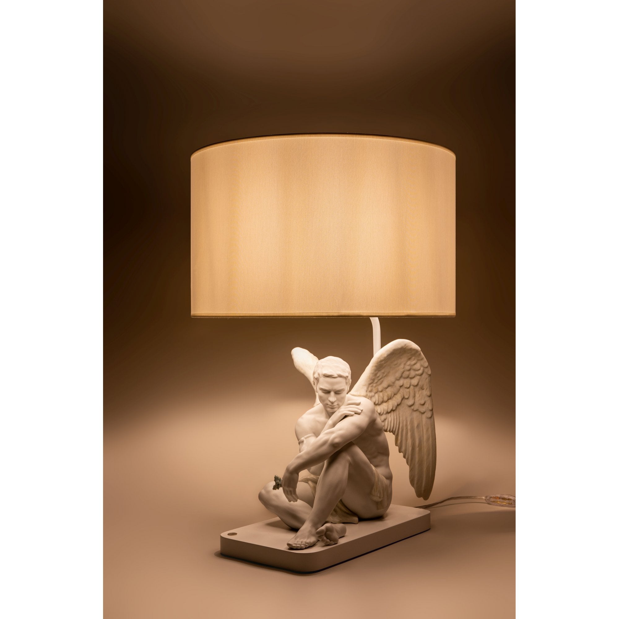 Lladro Protective Angel Table Lamp