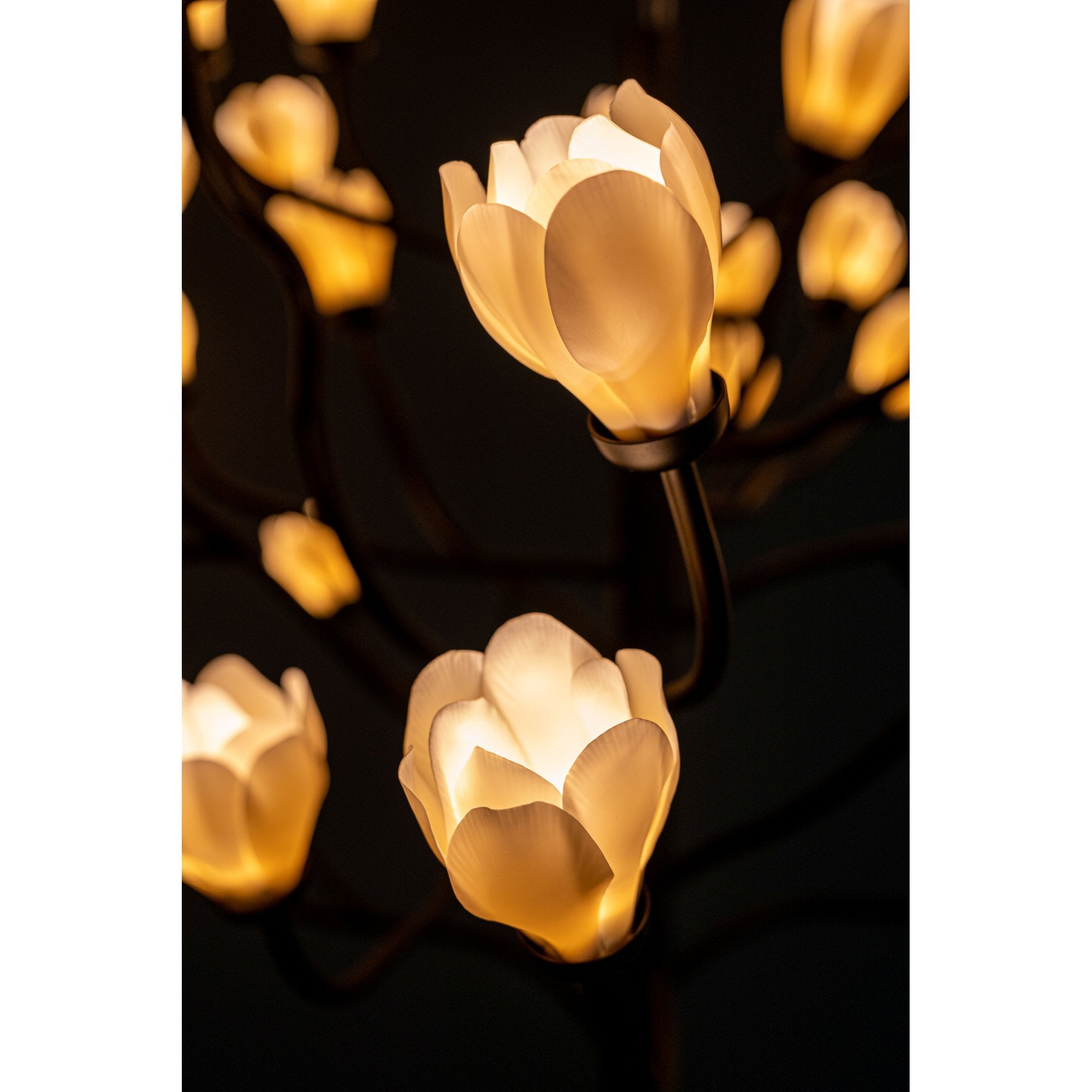 Lladro Mokuren Chandelier