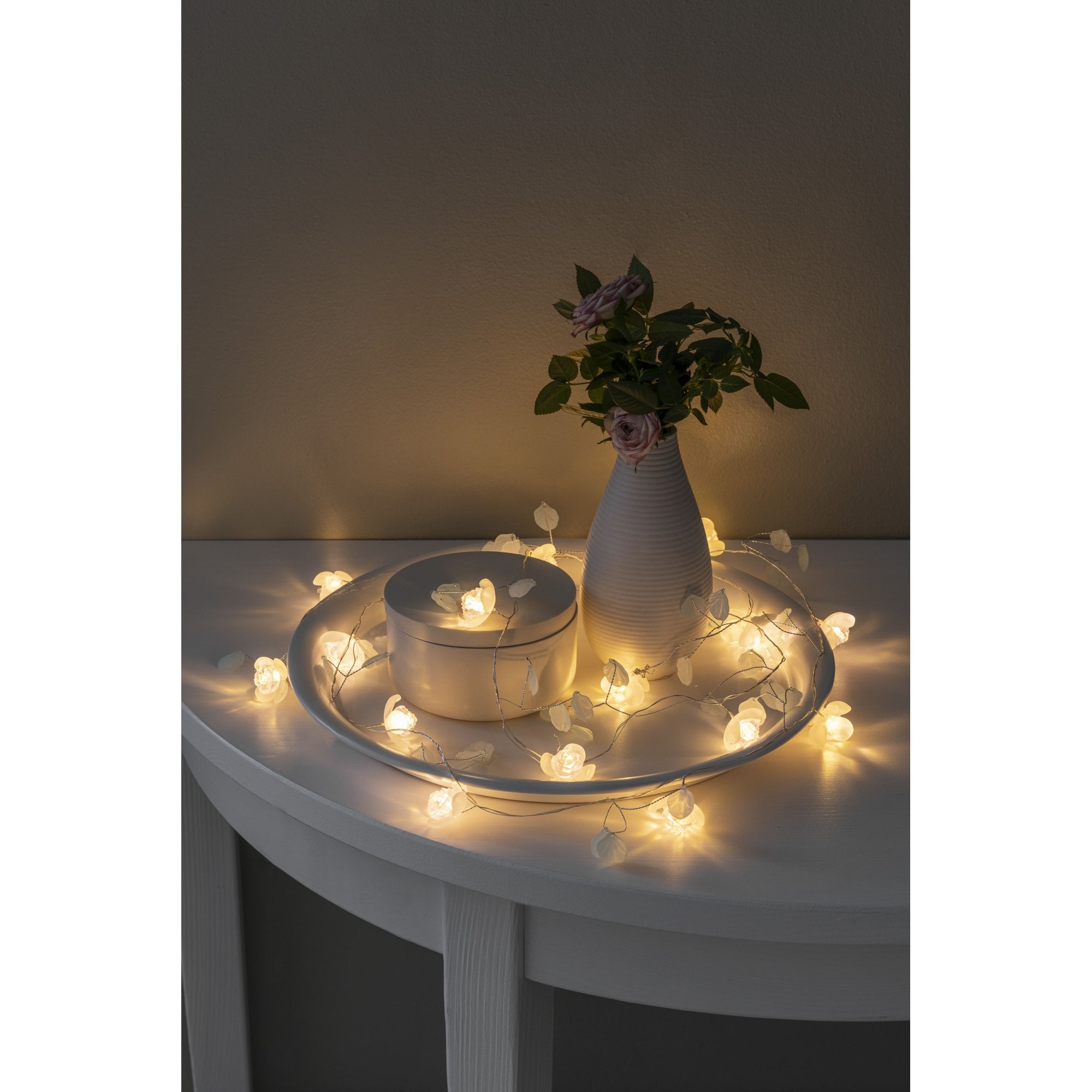 Konstsmide Festoon 1.9m Decorative Light Set - 20 LED Flowers - Pink & White - Battery Operated