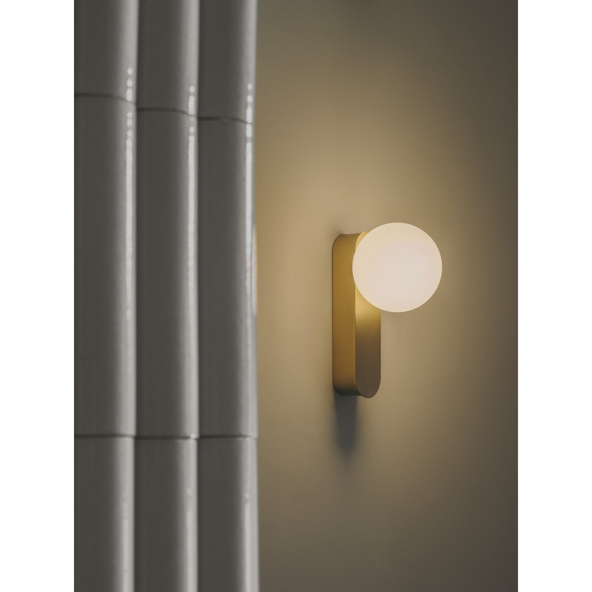 LedsC4 Perlina IP44 Wall Light - Matte Gold