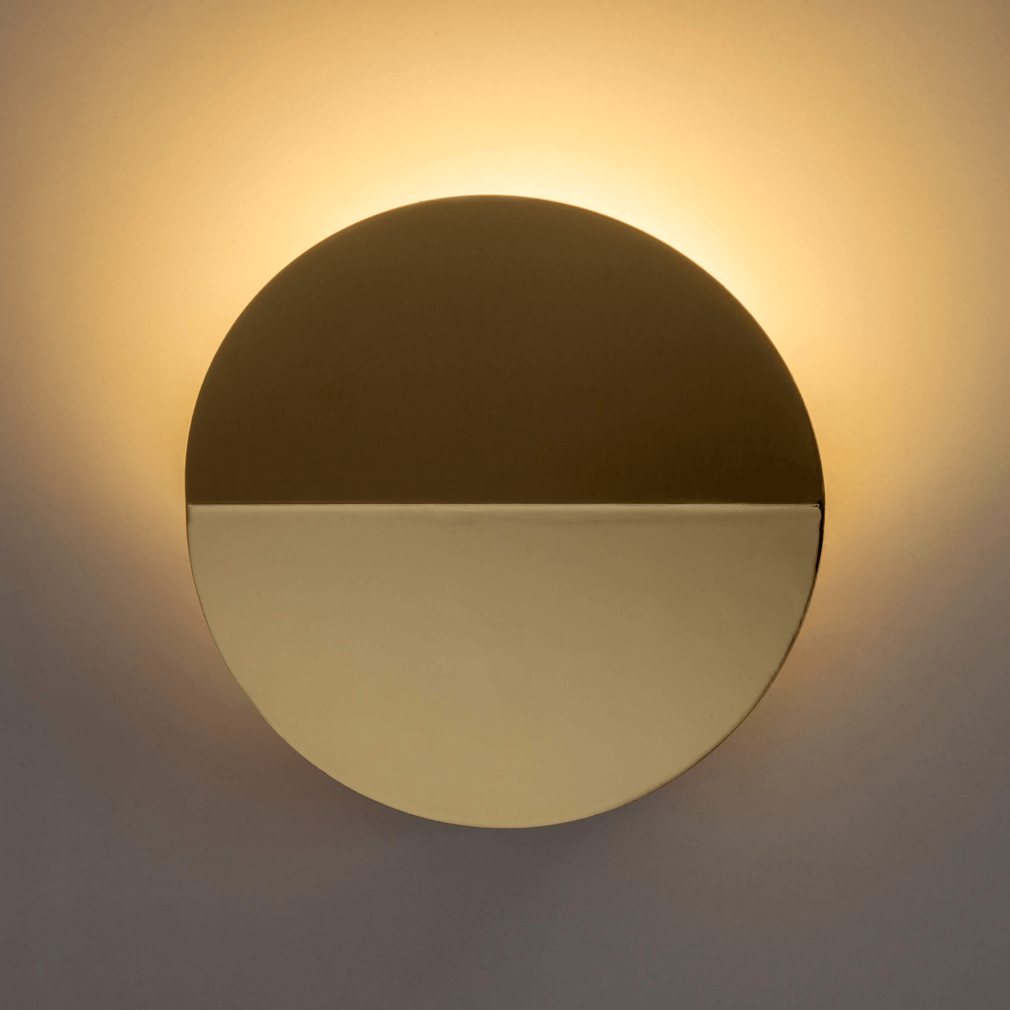 houseof. Round Diffuser Wall Light - Brass