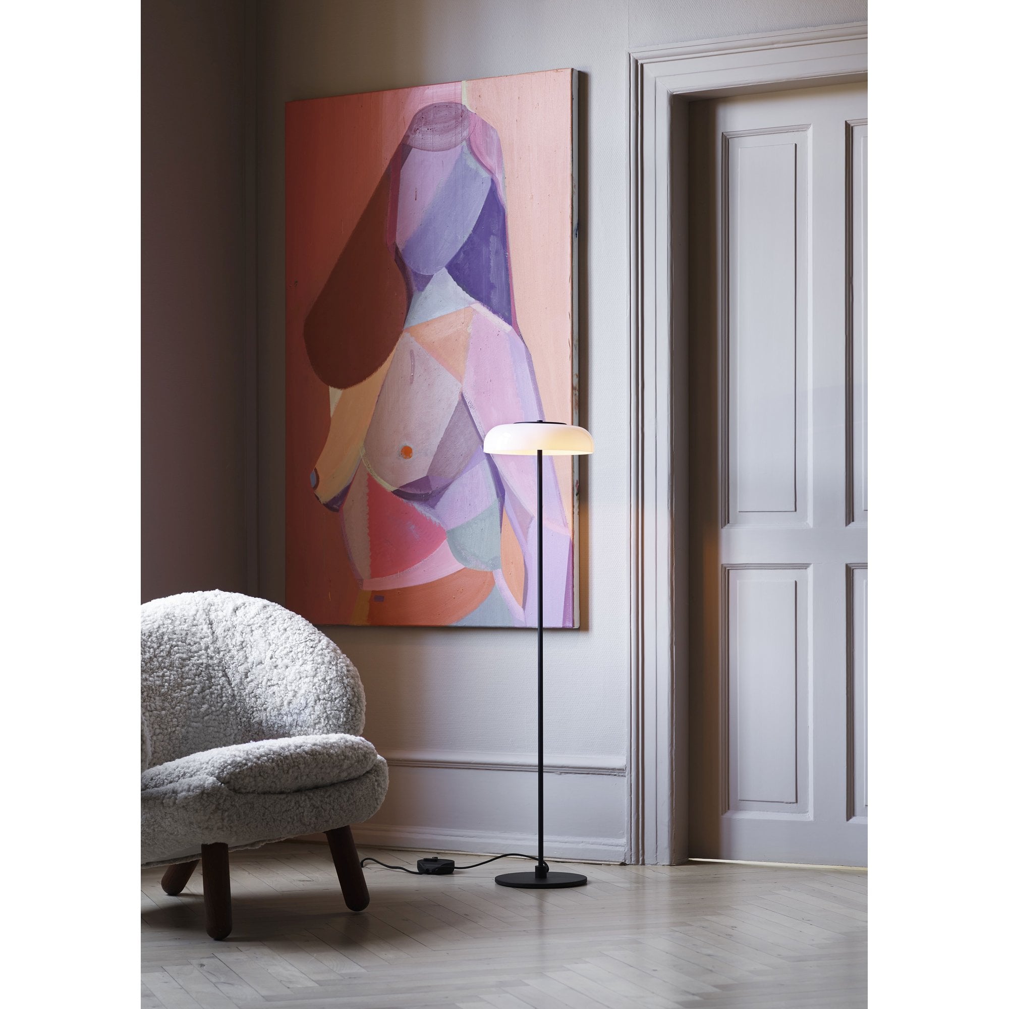 Nuura Blossi Floor Lamp - Black & Opal Glass