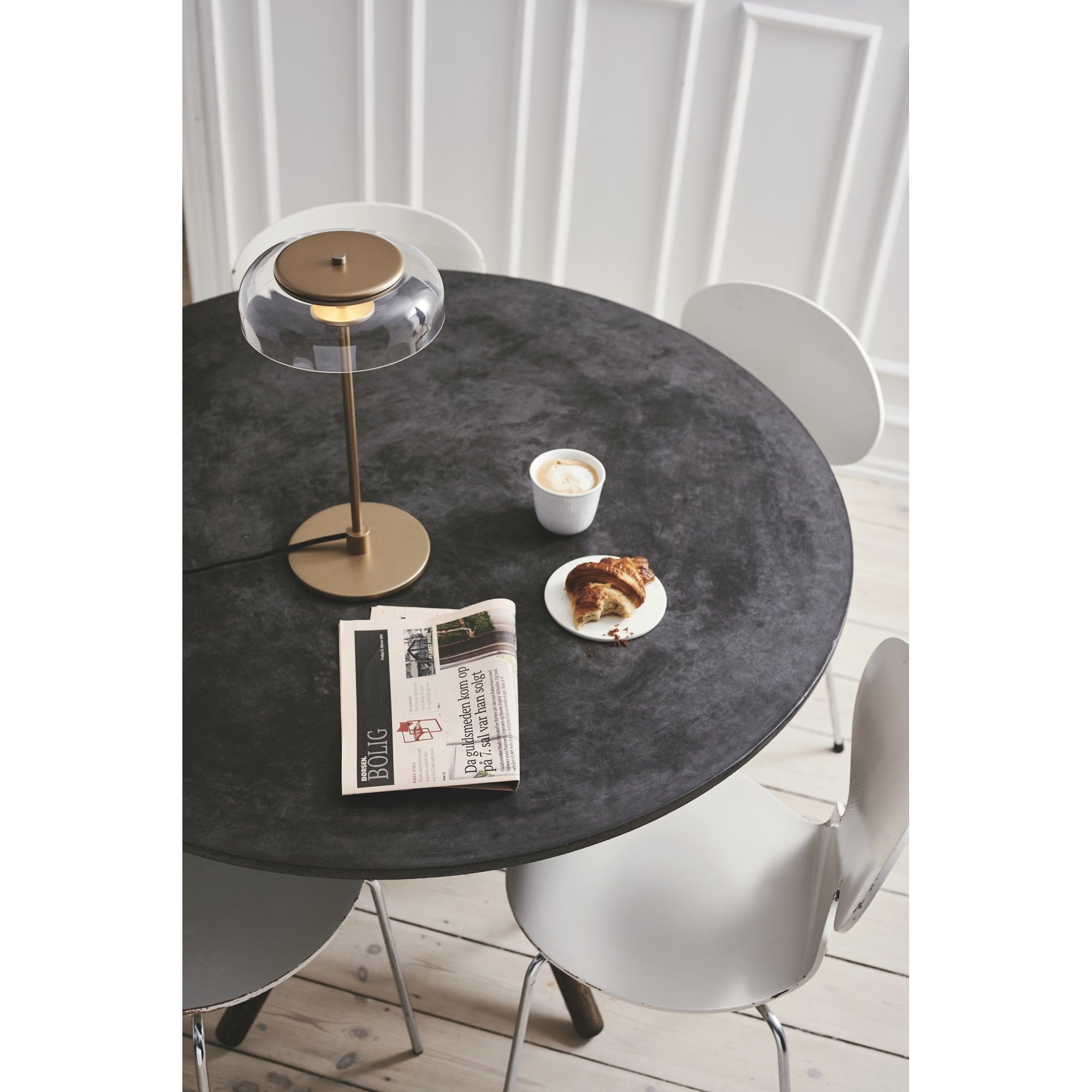 Nuura Blossi Table Lamp - Nordic Gold & Clear Glass