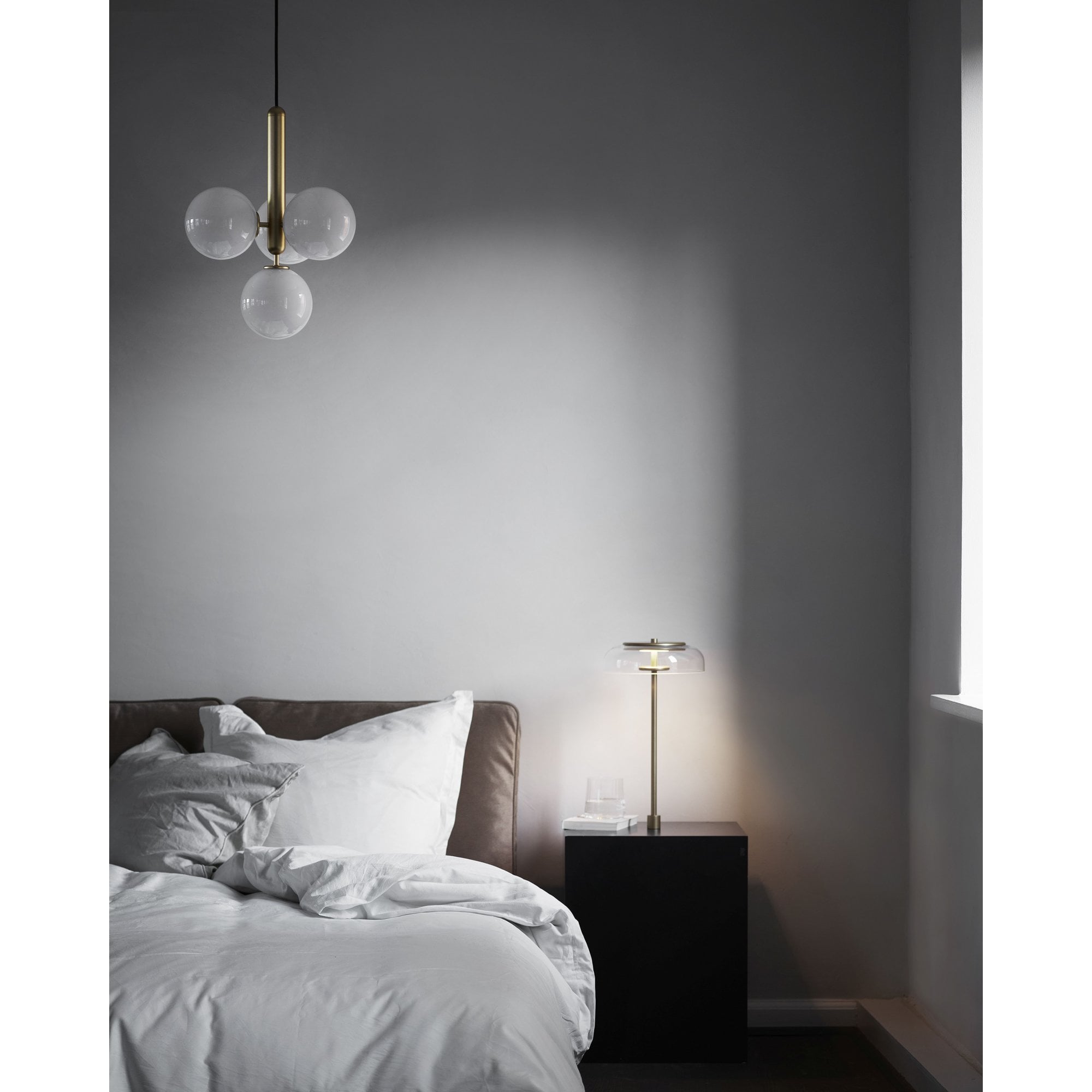 Nuura Blossi In-Set Table Lamp - Nordic Gold & Clear Glass