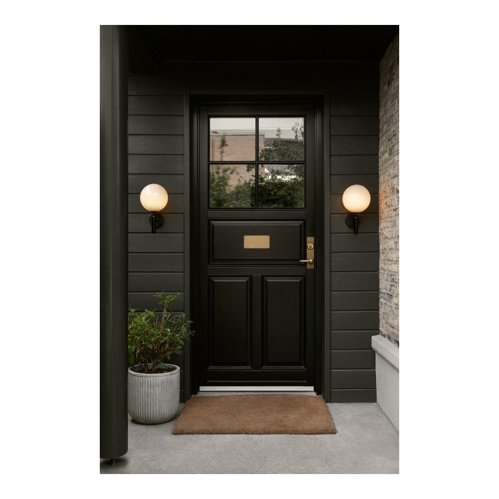 Nuura Miira Outdoor Wall Light - Black & Opal Glass